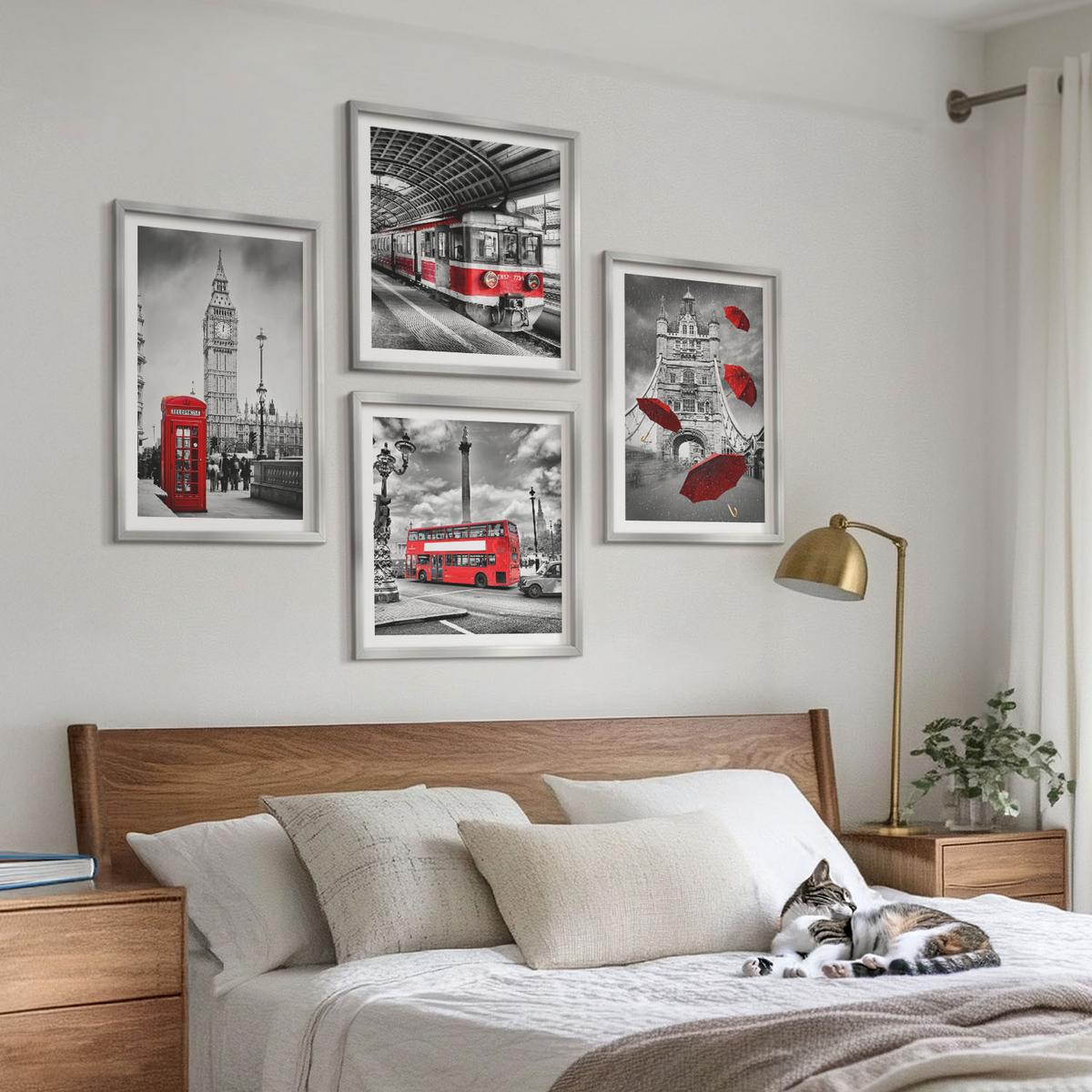 BILDER SET 4er Set - 50x50 cm & 40x60 cm Silberner Rahmen - Red Accents London - Silberfarben, Kunststoff (50/50cm) - TULUP