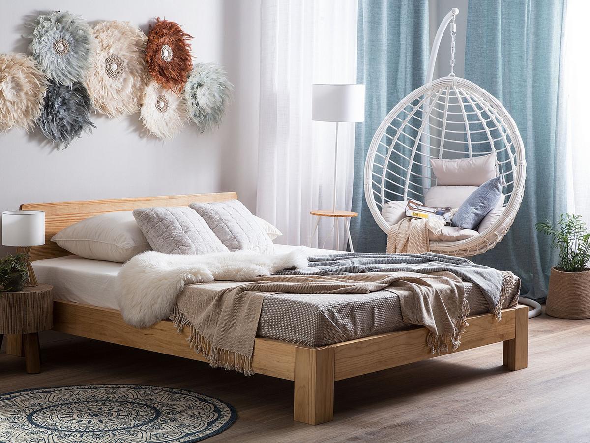 BETT mit Lattenrost 180x200 cm Heller Holzfarbton Royan - Hellbraun, Holz (180/200cm) - Beliani
