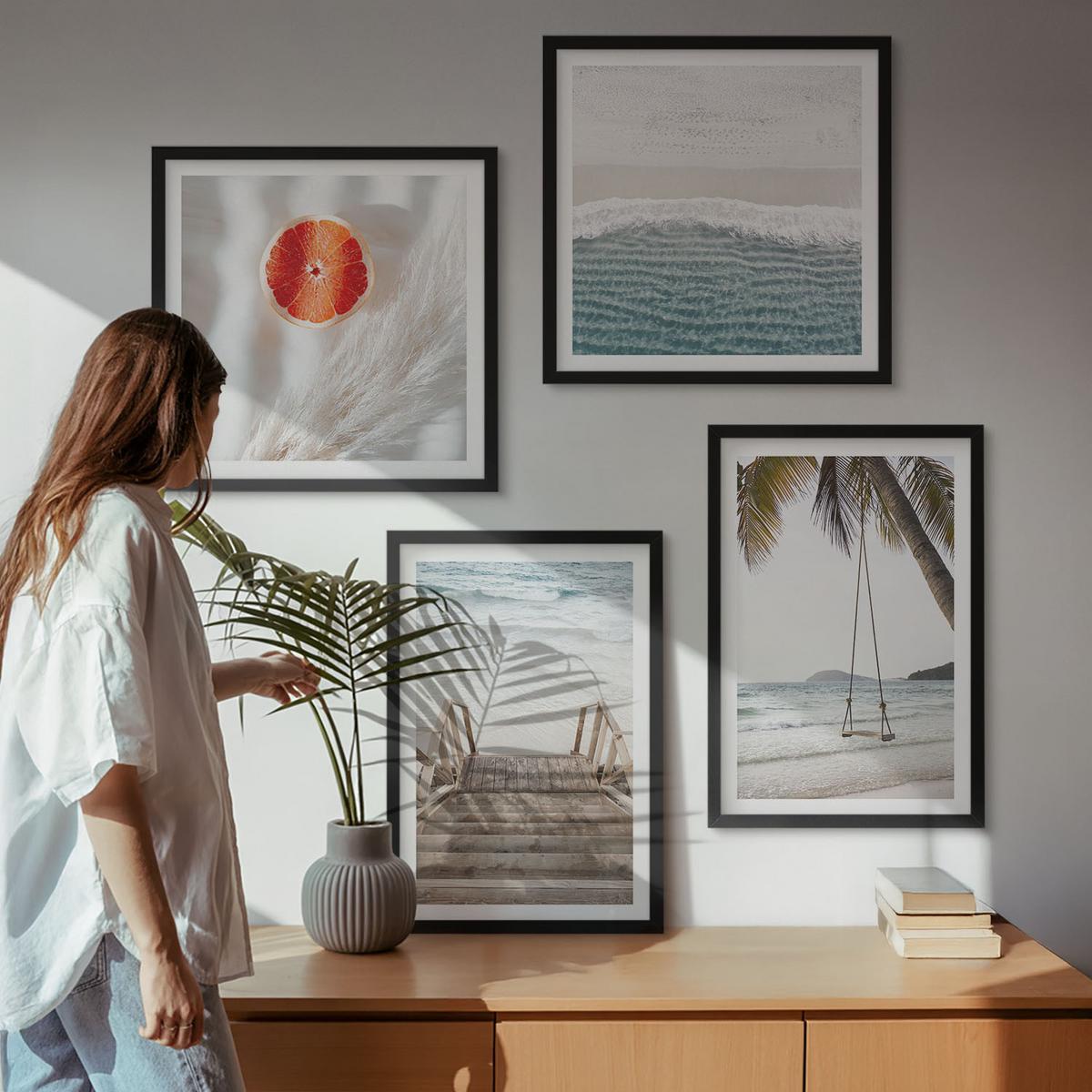 BILDER SET 4er Set - 50x50 cm & 40x60 cm Schwarzer Rahmen - Strandatmosphäre dank hölzerner Treppen. - Schwarz, Kunststoff (50/50cm) - TULUP
