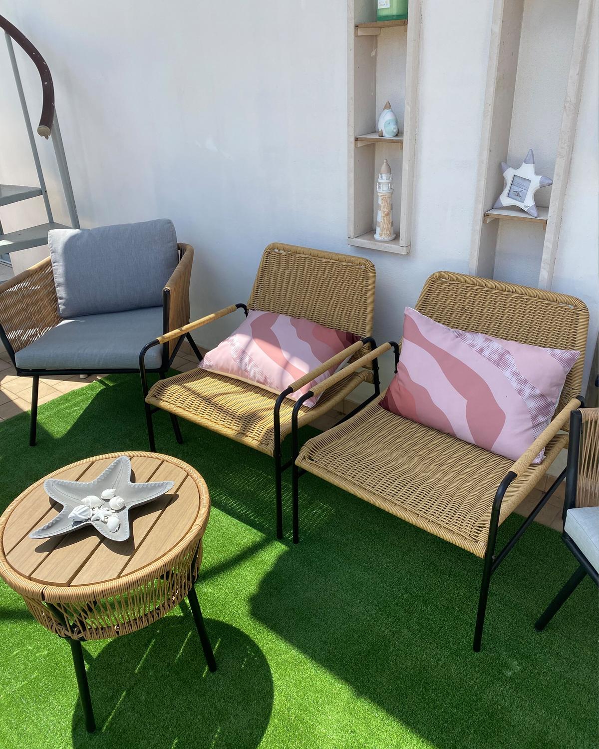 GARTENKISSEN 2er-Set abstraktem Motiv pastellrosa 40/60 cm Campei - Rosa, Textil (40/60cm) - Beliani