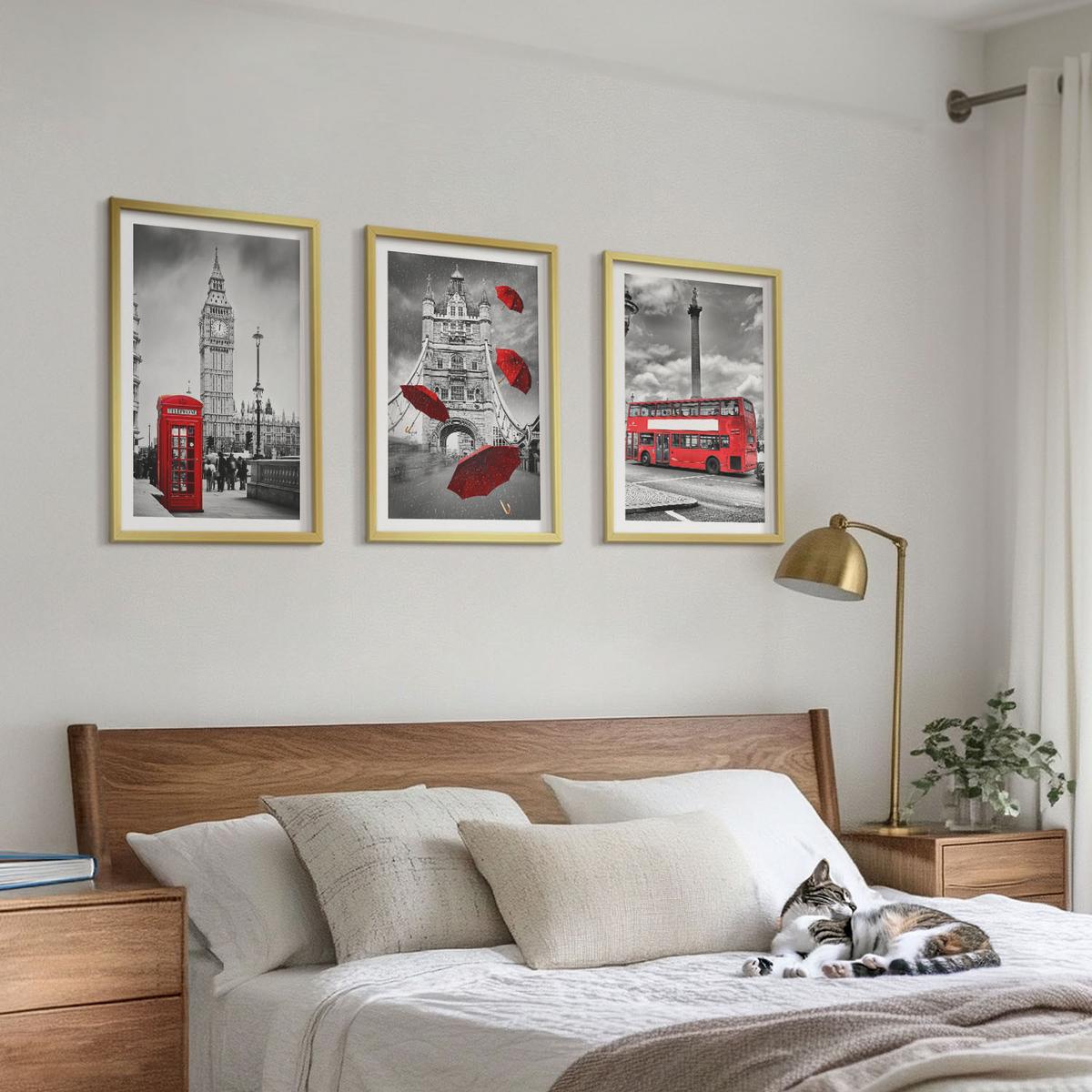 BILDER SET 3er Set - 40x60 cm Goldrahmen - Roter Regenschirmstand und Londoner Bus - Goldfarben, Kunststoff (40/60cm) - TULUP