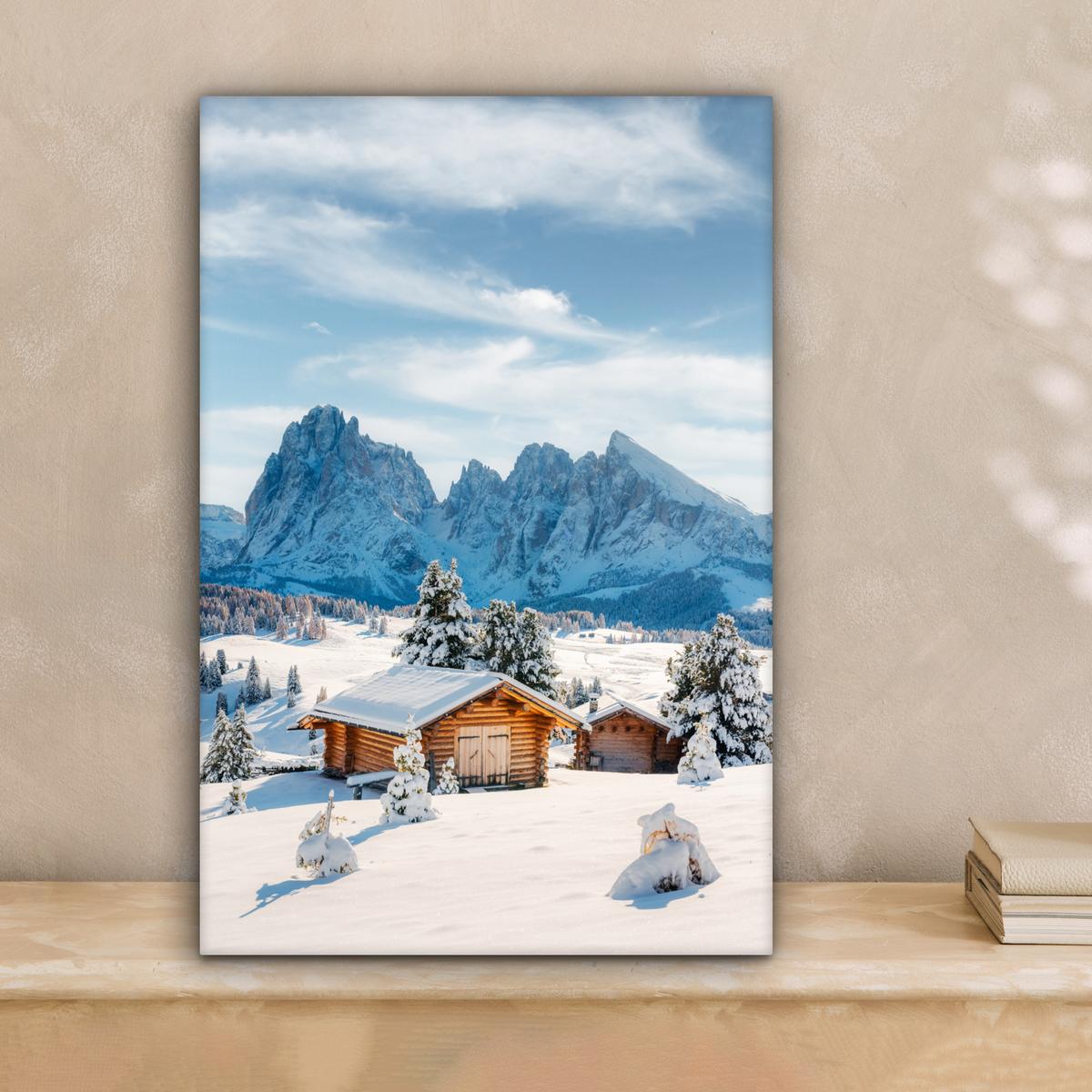 LEINWANDBILD Winter - Hütte - Berge - Aussicht - Schnee Deko Wohnzimmer 20x30 cm - Eichefarben, Textil (20/30cm) - MuchoWow