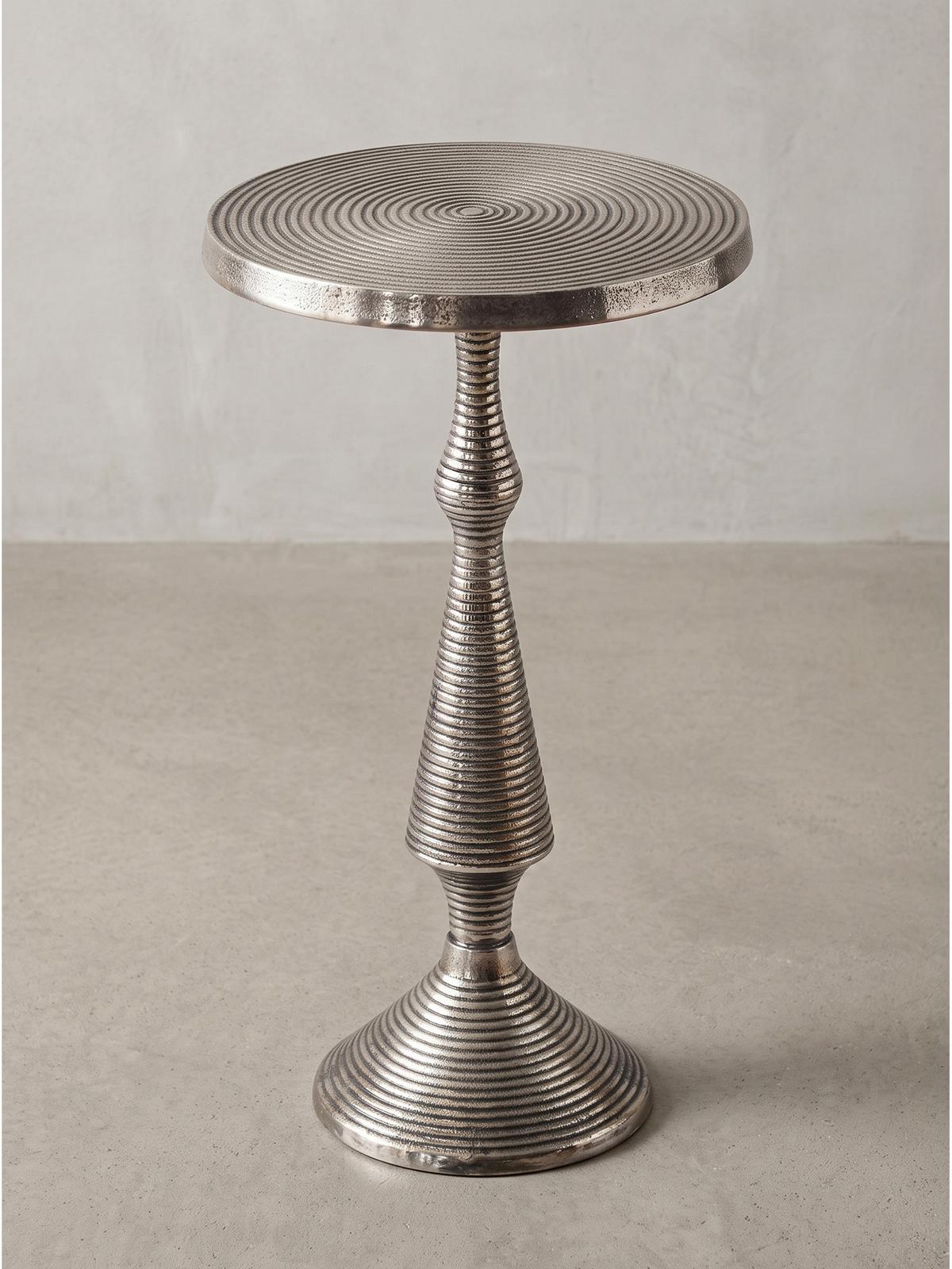 BEISTELLTISCH ROCCARASO, Aluminium, in Rillenoptik, Silber, Ø 30 x 54 cm - Silberfarben, Metall (30/30/54cm) - KADIMA DESIGN