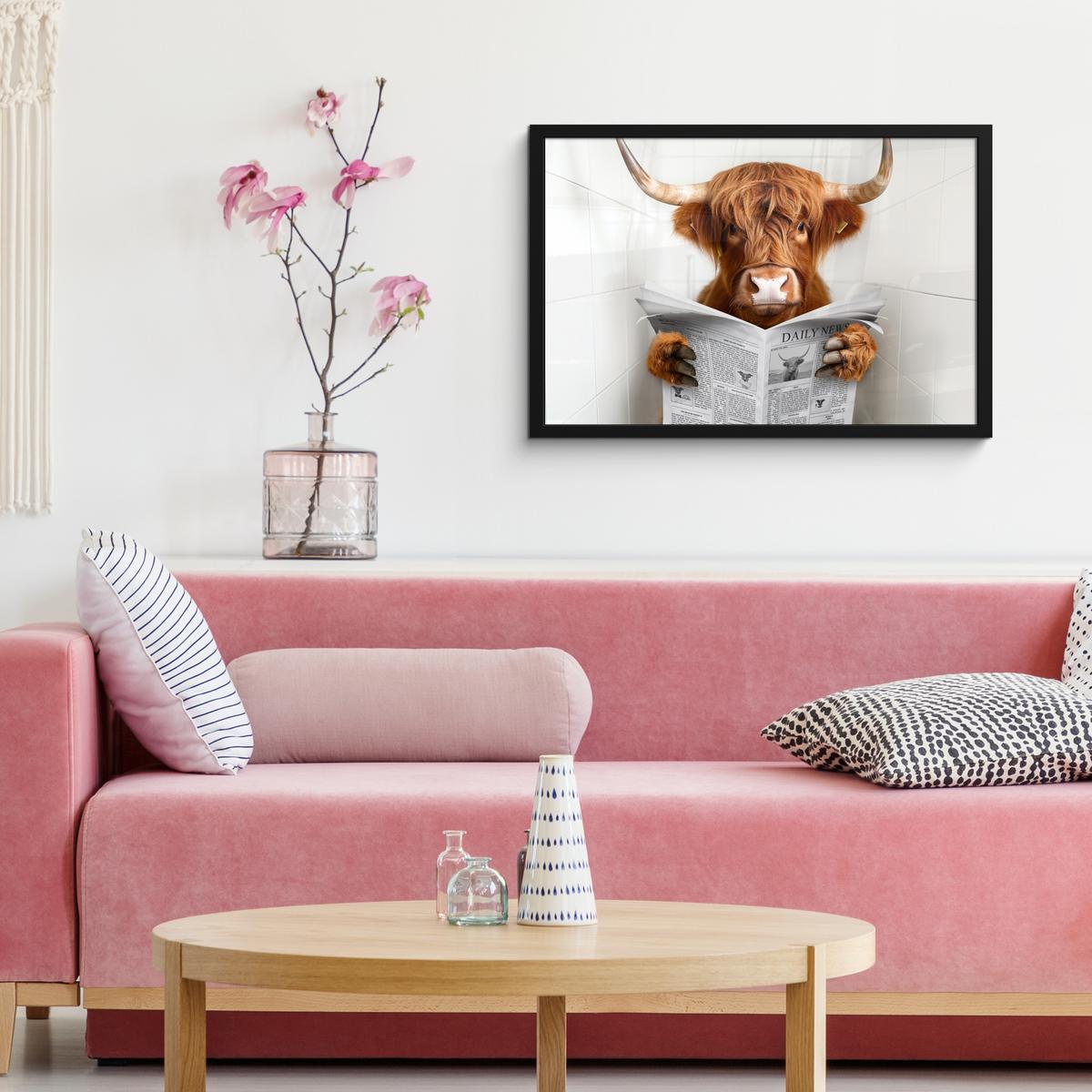 POSTER MIT RAHMENGERAHMTES BILD Schottischer Highlander - Tier - Zeitung - Toilette 60x40 cm - Kastanienfarben, Papier (60/40cm) - MuchoWow
