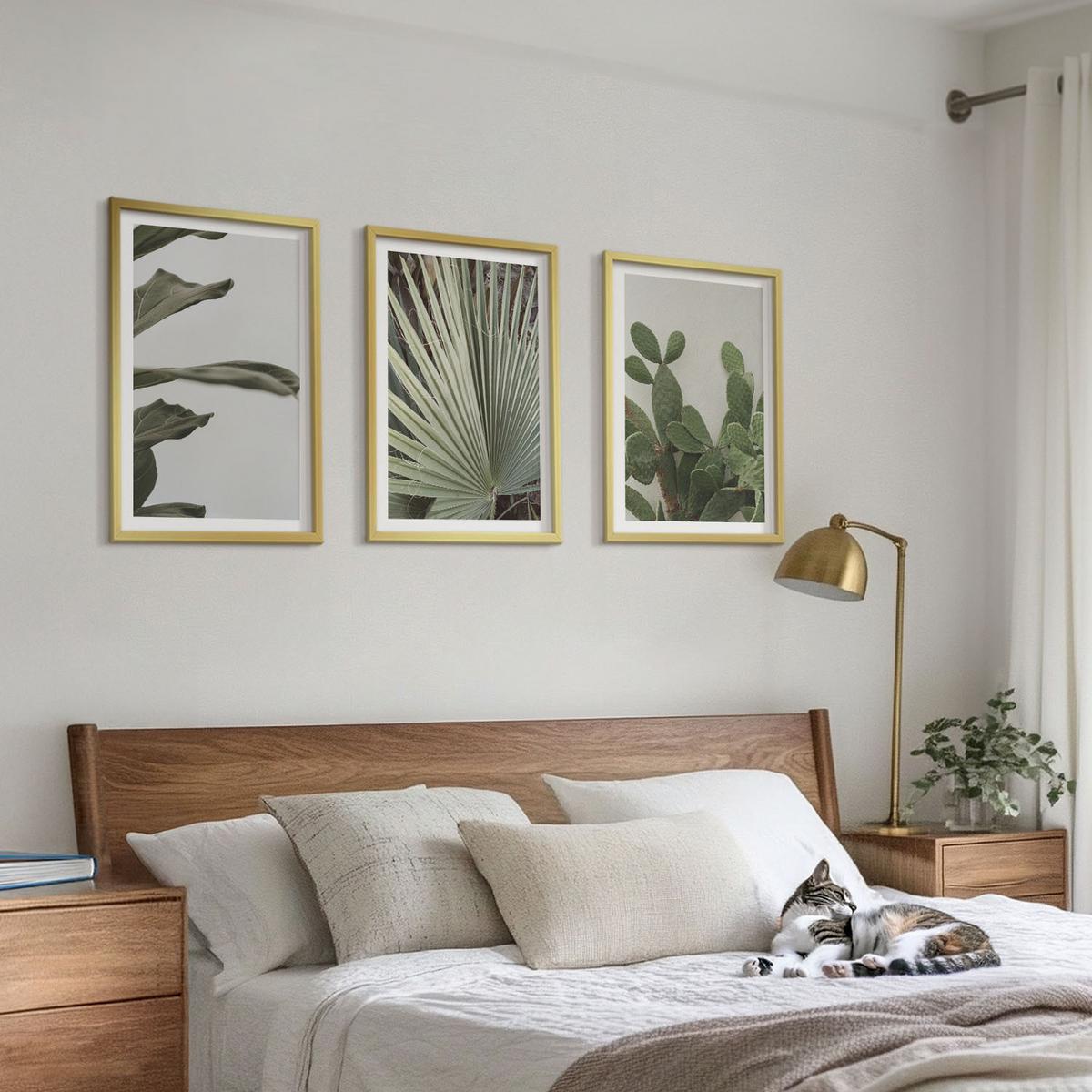 BILDER SET 3er Set - 40x60 cm Goldrahmen - Blätter tropischer Pflanzen in Pastellfarben - Goldfarben, Kunststoff (40/60cm) - TULUP
