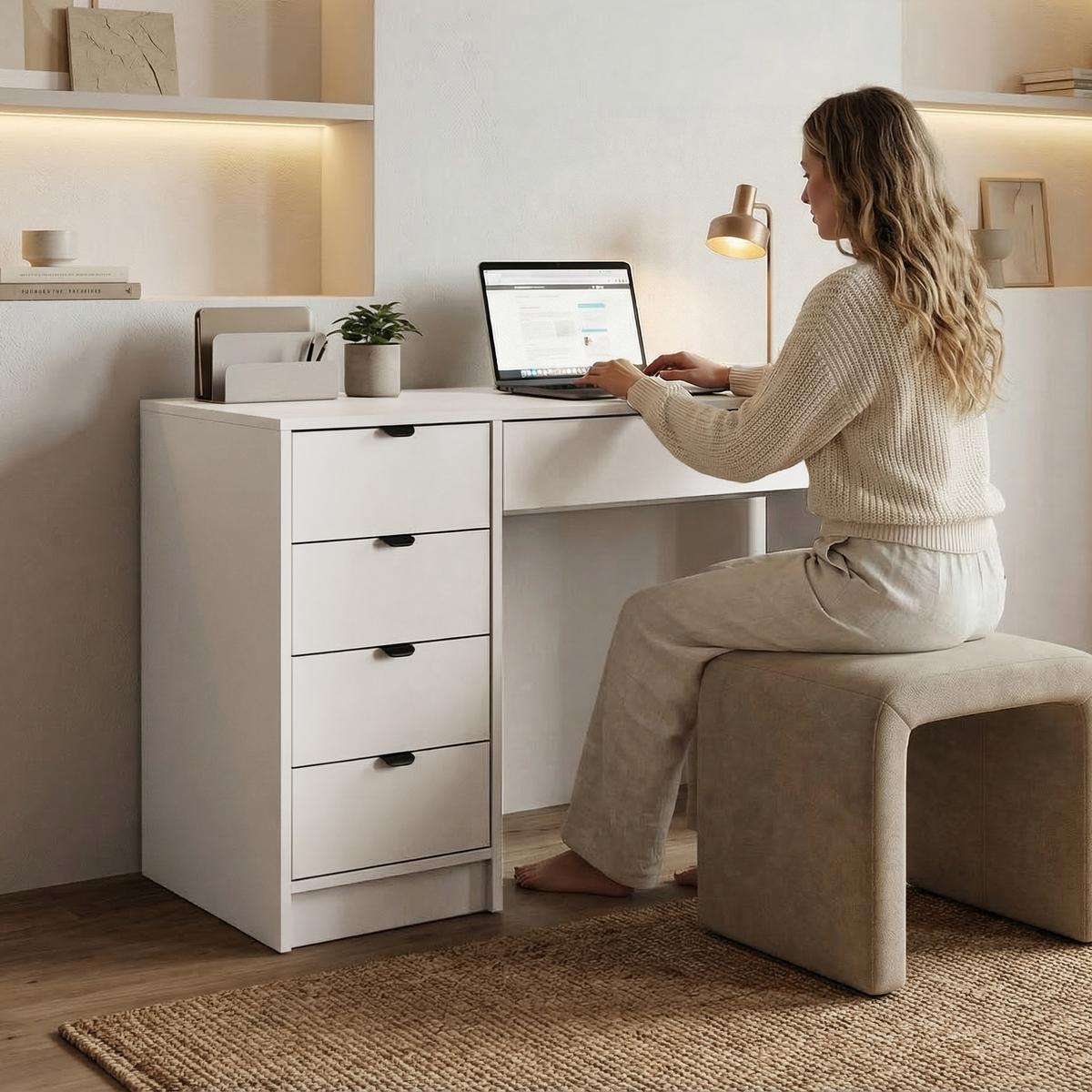 SCHREIBTISCH Malta mit 5 Schubladen, mit Griffen, Weiß - Schwarz/Weiß, Holzwerkstoff/Metall (57/120/75.5cm) - Beautysofa