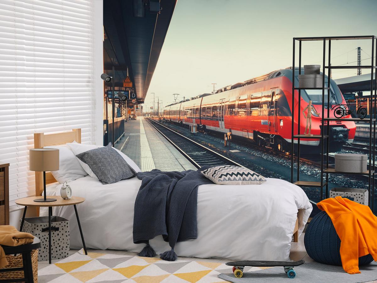 FOTOTAPETE für Wohnzimmer Moderner Roter Zug Bahnhof Geleise 250x175 - Rot/Braun, Papier (250/175cm) - Muralo