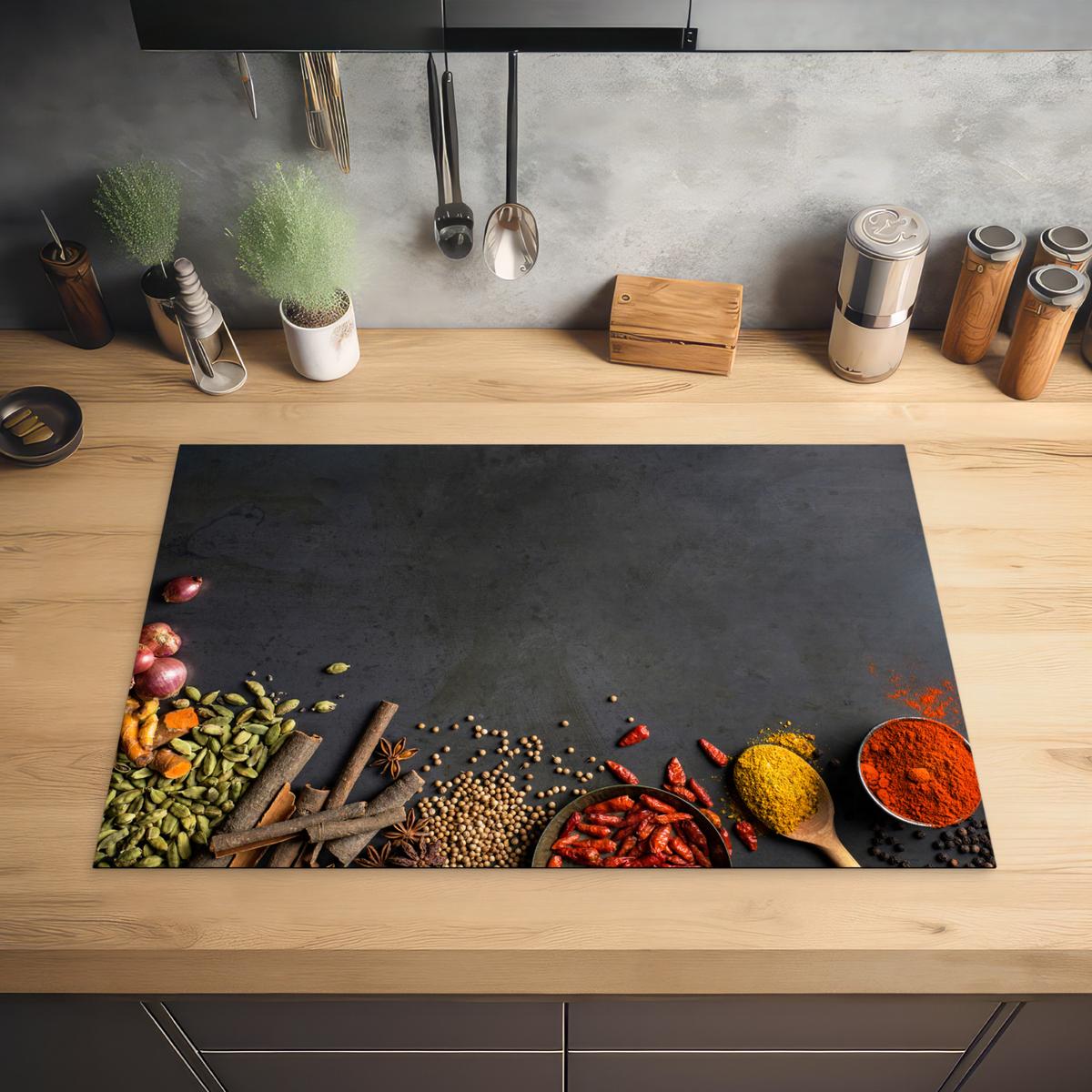 HERDABDECKPLATTE Kräuter - Lebensmittel - Gewürze - Schwarz - Paprika - Zimt Ceranfeldabdeckung 76x51.5 cm - Currygelb, Kunststoff (76/51.5/0.2cm) - MuchoWow