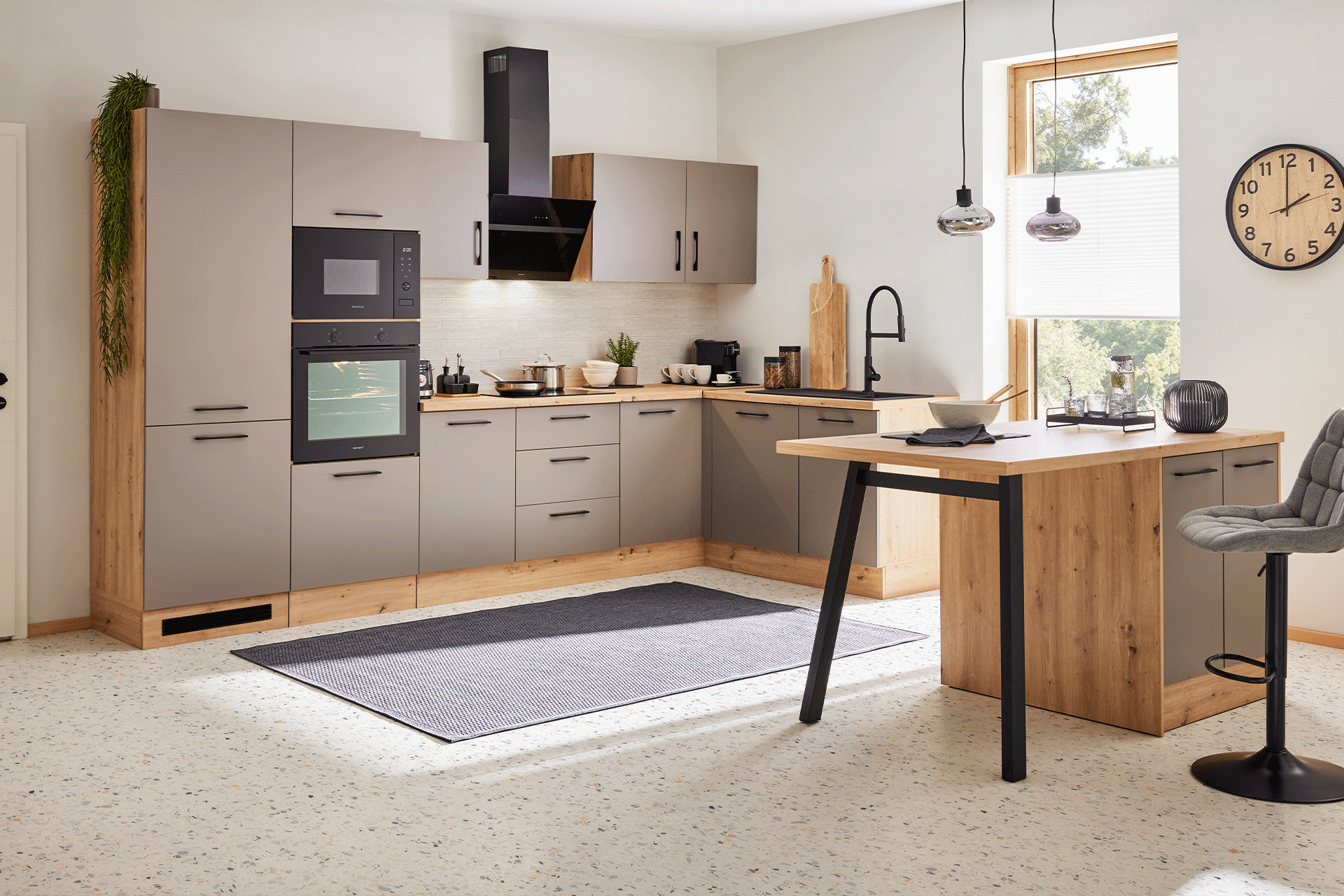 Küchenelektrogeräte bei mömax