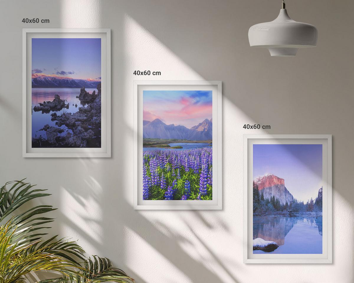 BILDER SET 3er Set - 40x60 cm Weißer Rahmen - Berglandschaften mit Wasser und Himmel - Weiß, Kunststoff (40/60cm) - TULUP