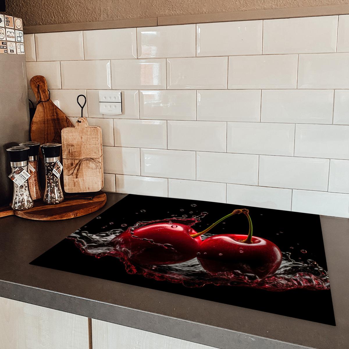 HERDABDECKPLATTE Kirsche - Rot - Frucht - Wasser - Schwarz Induktionsmatte 71x52 cm - Kirschrot, Kunststoff (71/52/0.2cm) - MuchoWow