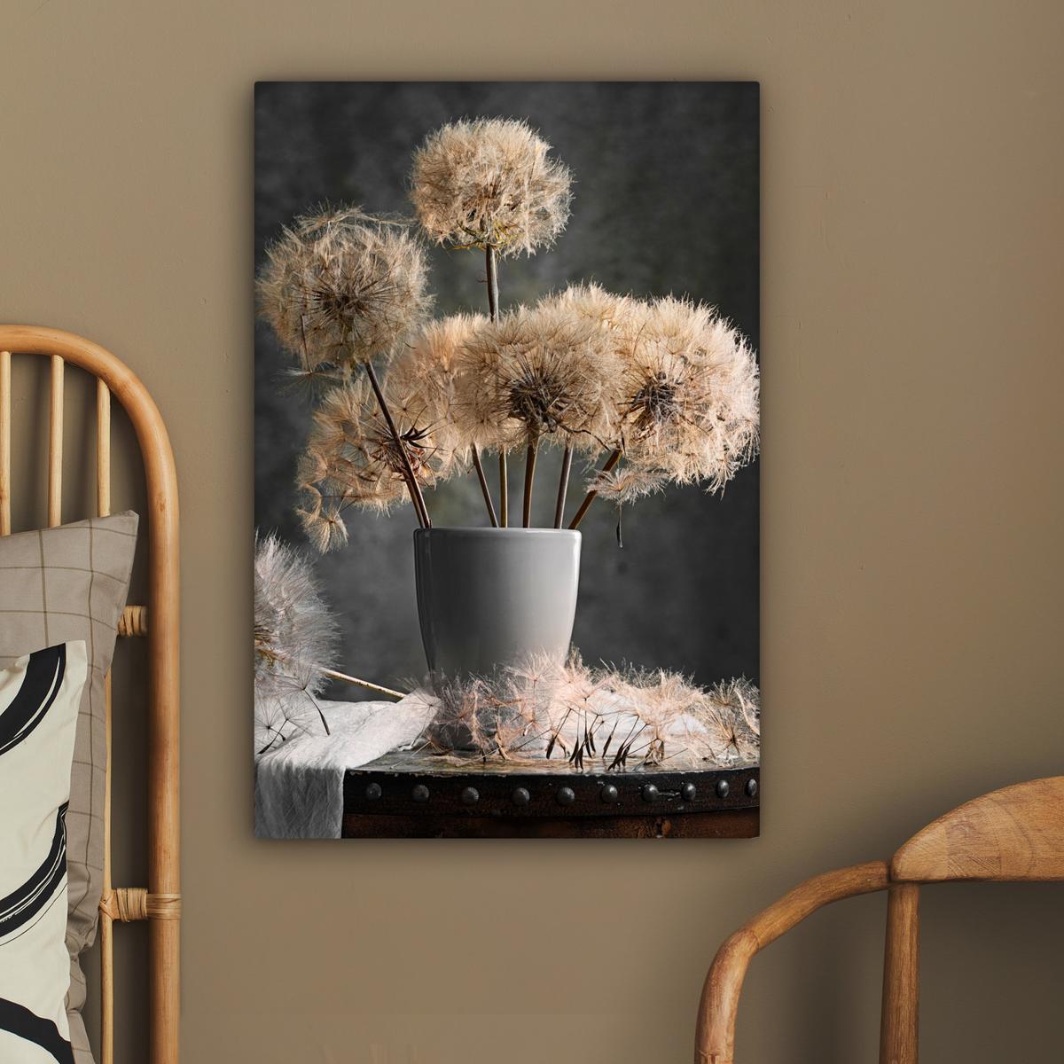 LEINWANDBILD Blumensamen - Löwenzahn - Vase - Stilleben - Blumenstrauß Wanddeko Schlafzimmer 60x90 cm - Dunkelgrau, Textil (60/90cm) - MuchoWow