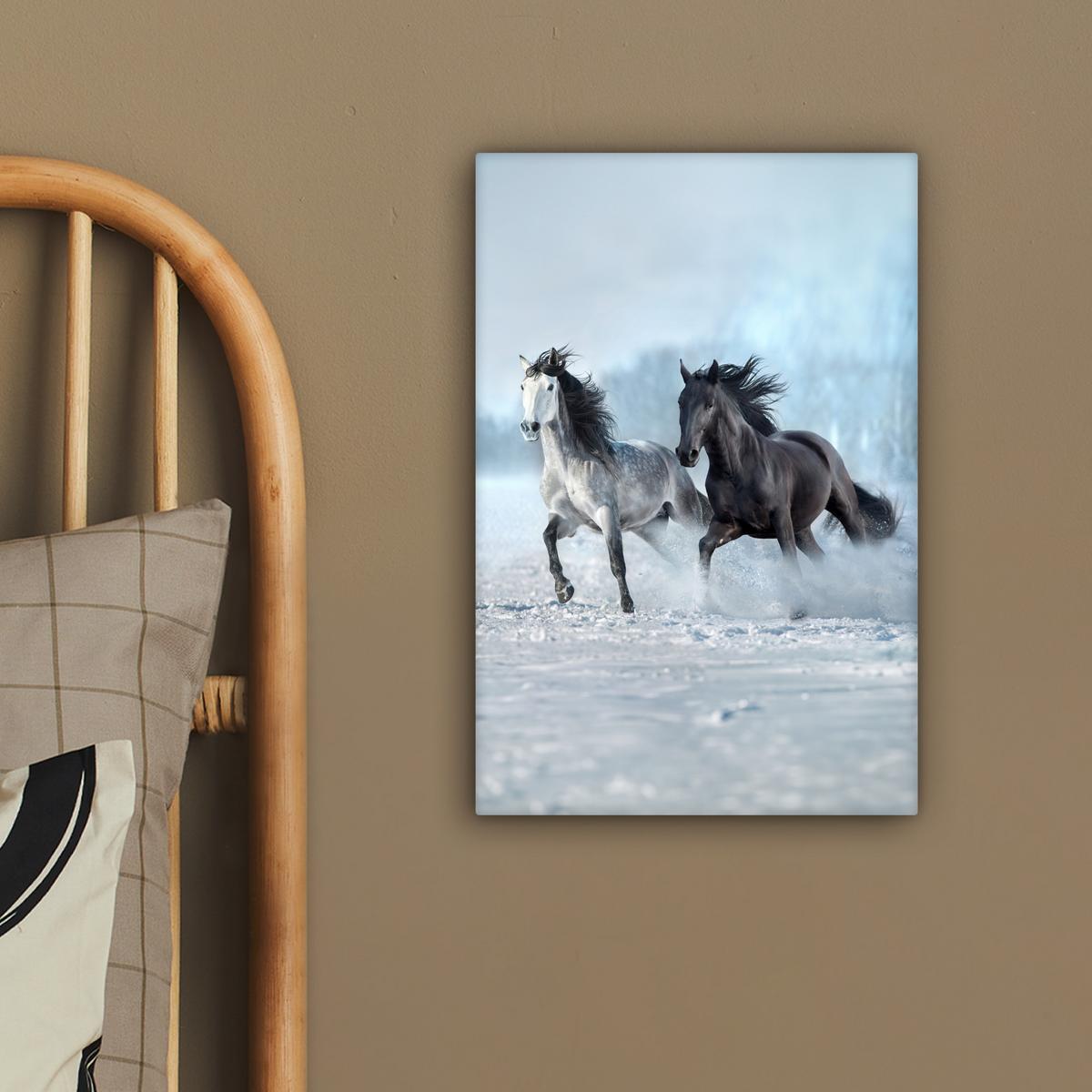 LEINWANDBILD Pferde - Winter - Tiere - Natur - Schnee Deko Wohnzimmer 20x30 cm - Anthrazit, Textil (20/30cm) - MuchoWow