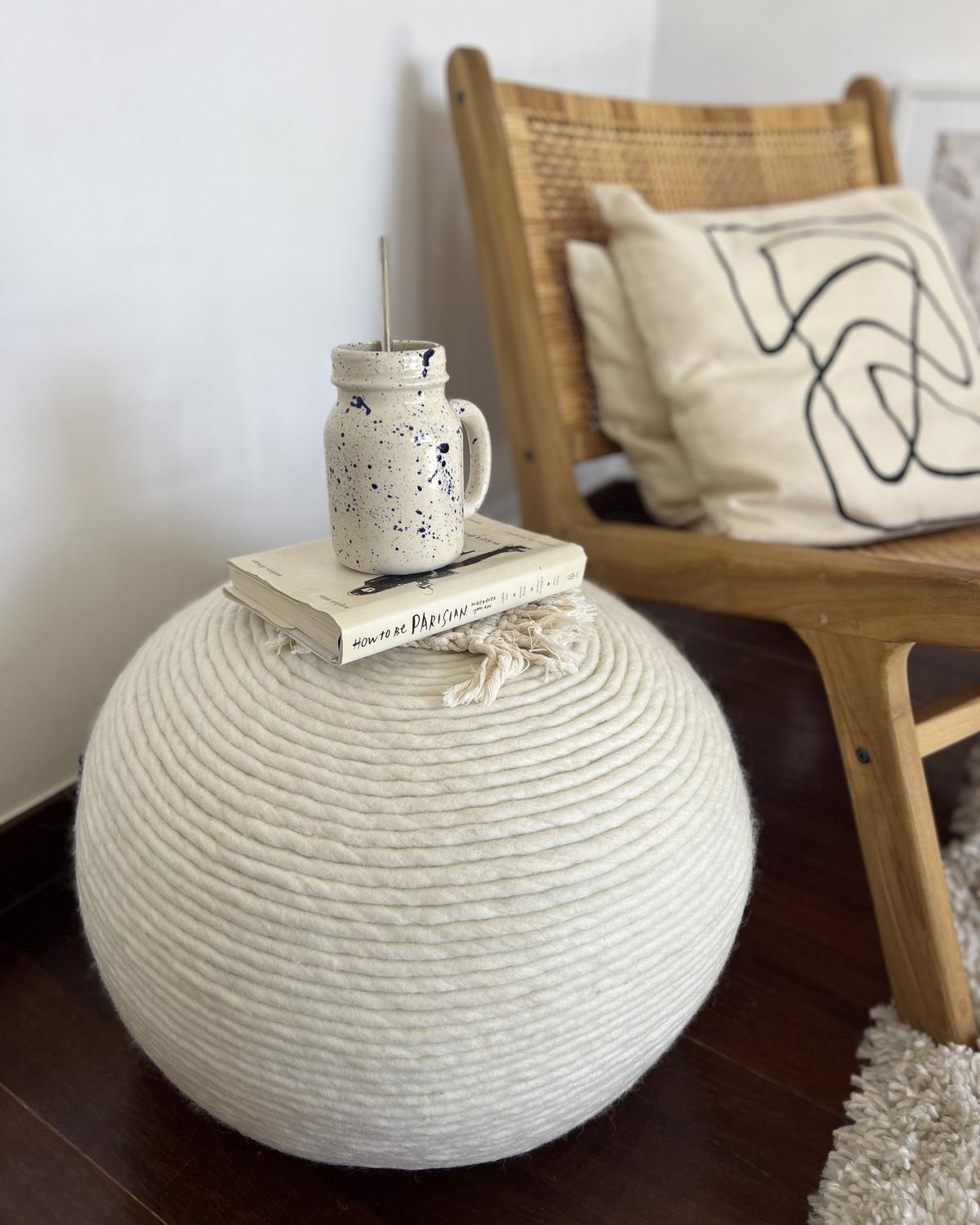 POUF Weiß Takhabi - Weiß, Naturmaterialien (50/35/50cm) - Beliani