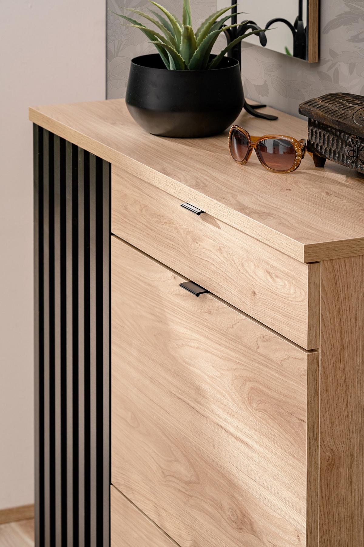 SCHUHSCHRANK Eiche Jackson, schwarz 90 cm, Schuhkommode mit Kippern - Eichefarben/Schwarz, Holzwerkstoff/Kunststoff (90/94/35cm) - Furn.Design
