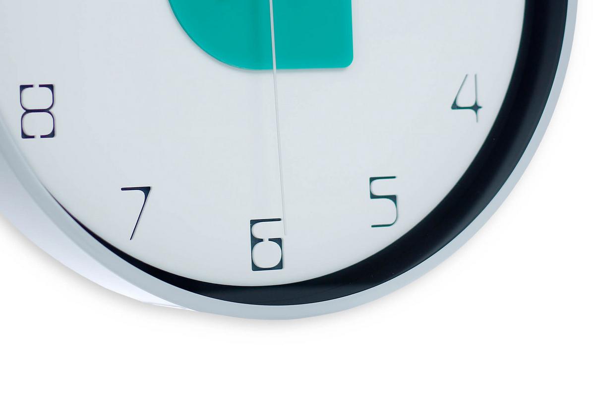 WANDUHR Design Weiß 31/31 cm - Weiß, Holzwerkstoff (30.5/30.5/4cm) - ONZENO