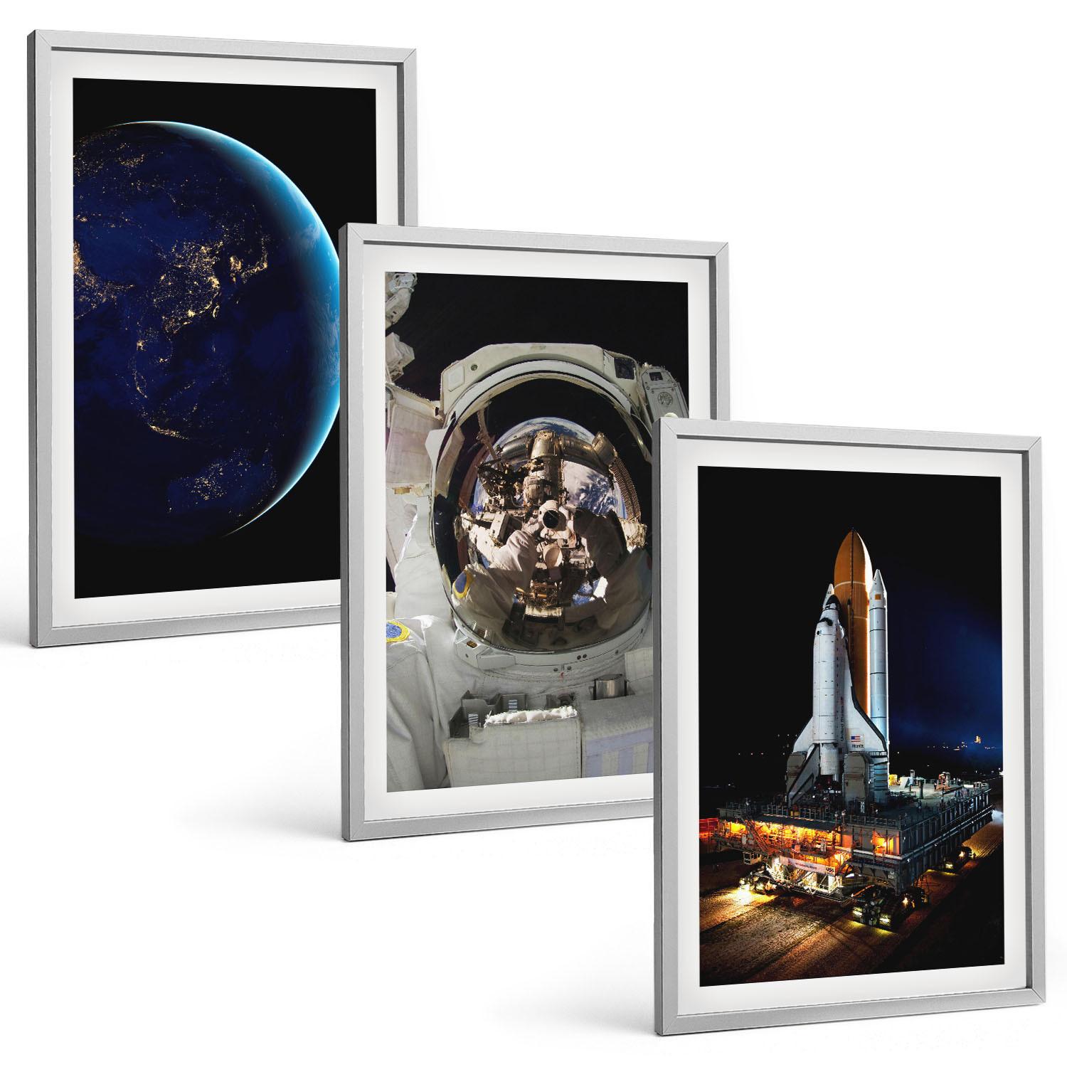 BILDER SET 3er Set - 40x60 cm Silberner Rahmen - Weltraum Erde Astronaut Rakete - Silberfarben, Kunststoff (40/60cm) - TULUP