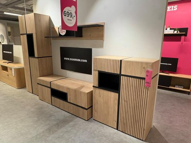 WOHNWAND CROSS AUSSTELLUNGSSTÜCK