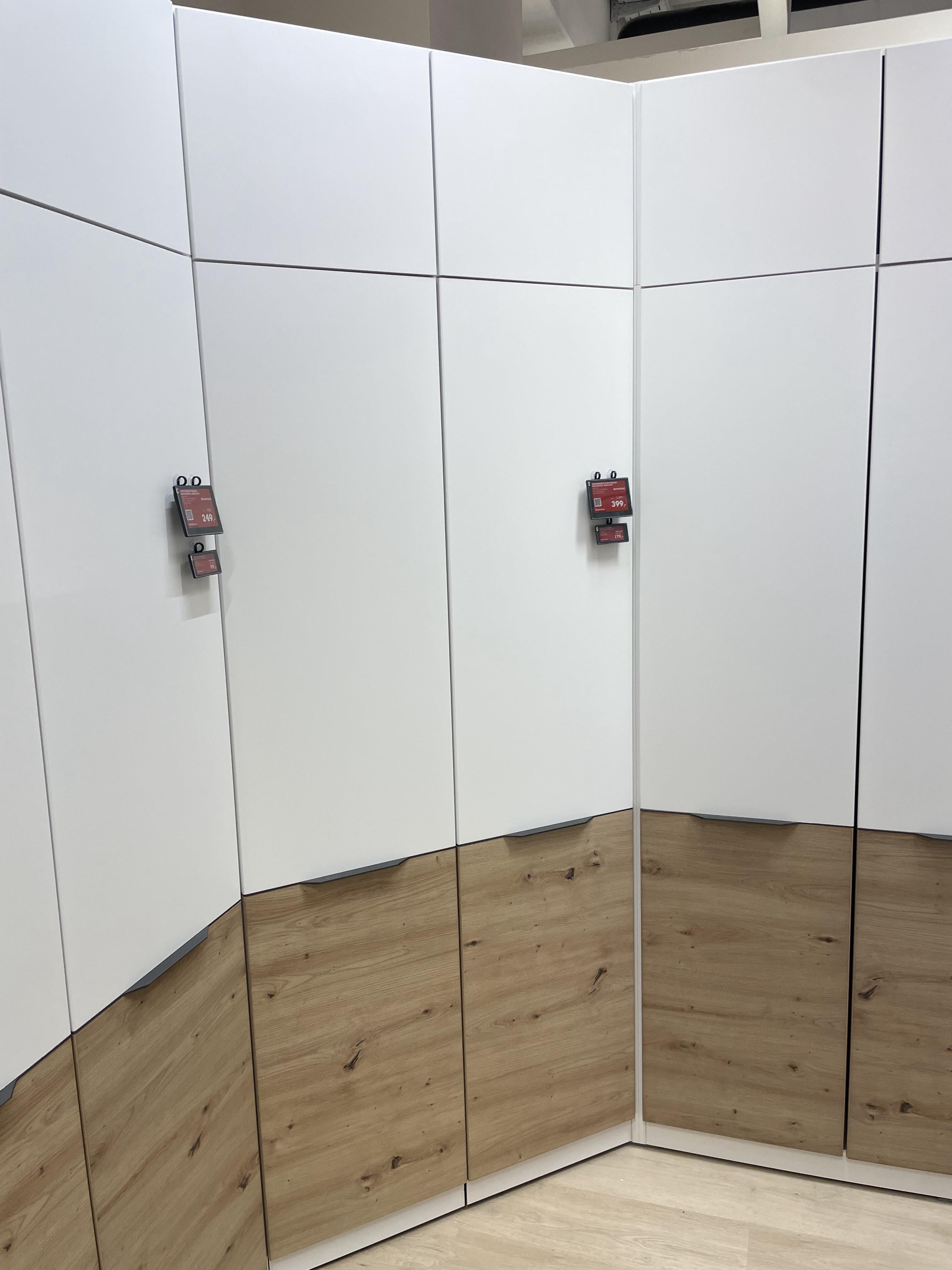 Begehbarer Eckschrank Max-Extra