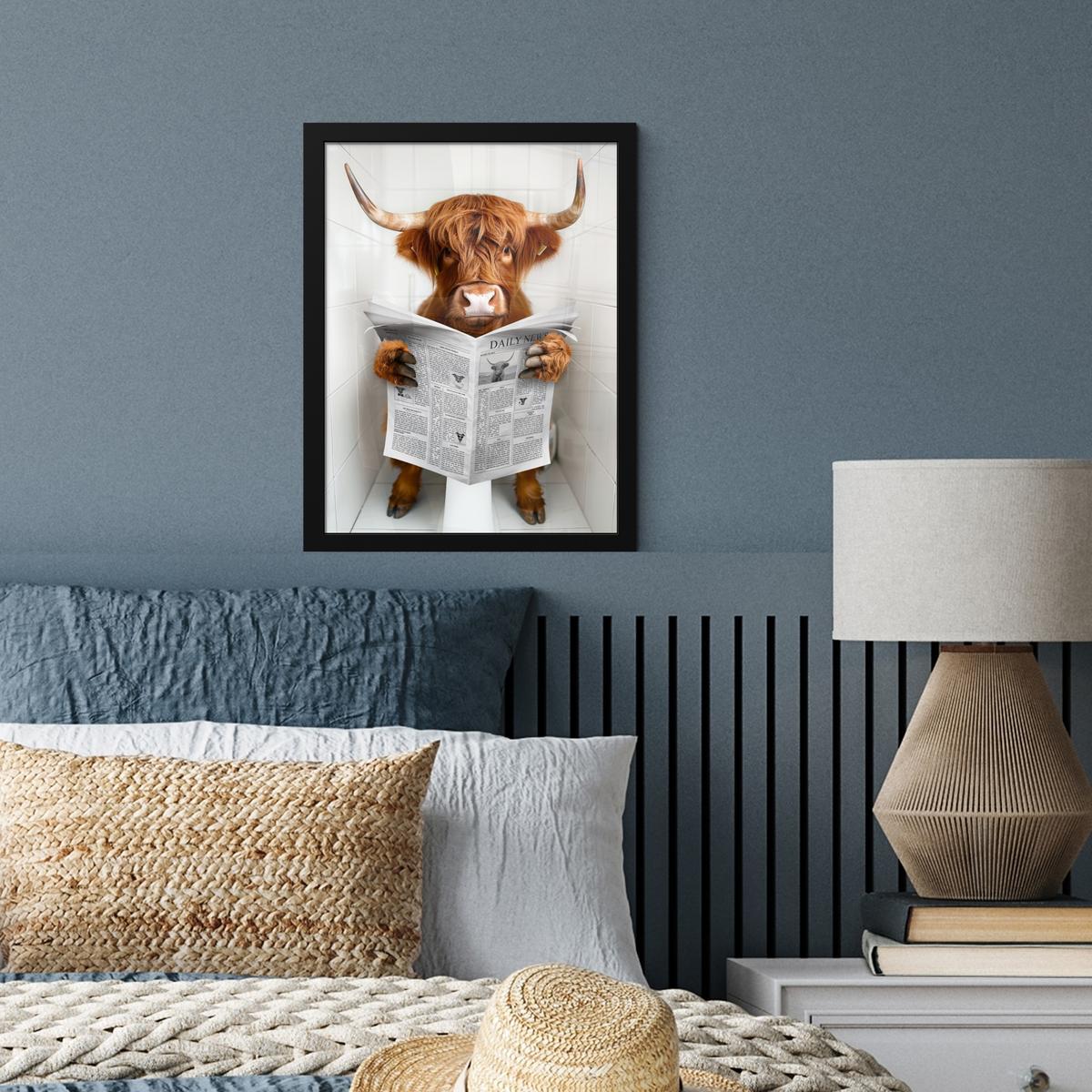 POSTER MIT RAHMEN Schottischer Highlander - Tier - Zeitung - Toilette Bilderrahmen 30x40 cm - Kastanienfarben, Papier (30/40cm) - MuchoWow