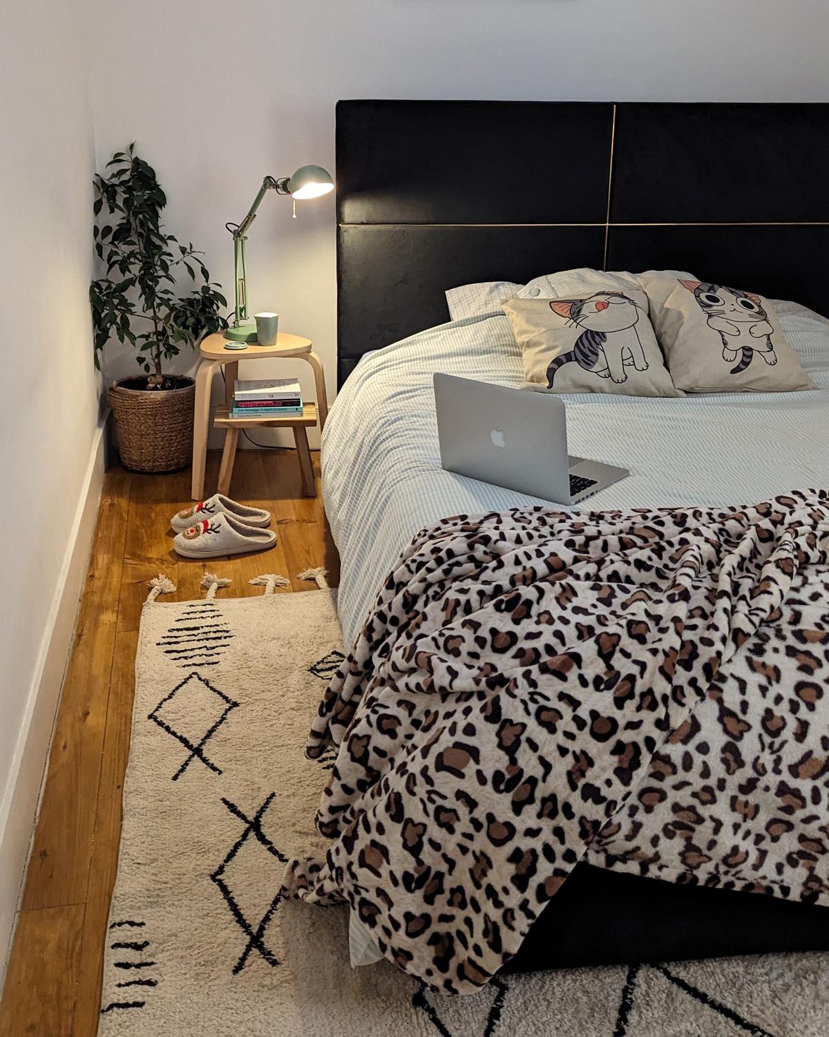 BETT mit Stauraum 160x200 cm Schwarz Vernoyes - Schwarz, Textil (160/200cm) - Beliani