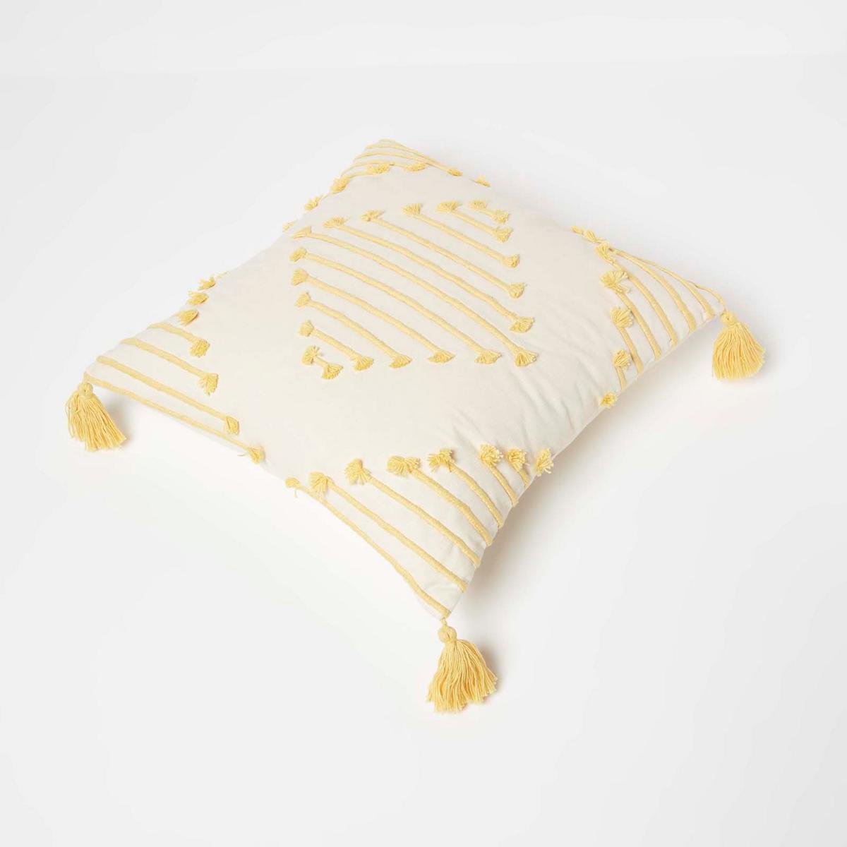 DEKOKISSEN creme 45/45 cm mit Stickerei & Quasten - Creme, Textil (45/45cm) - Homescapes