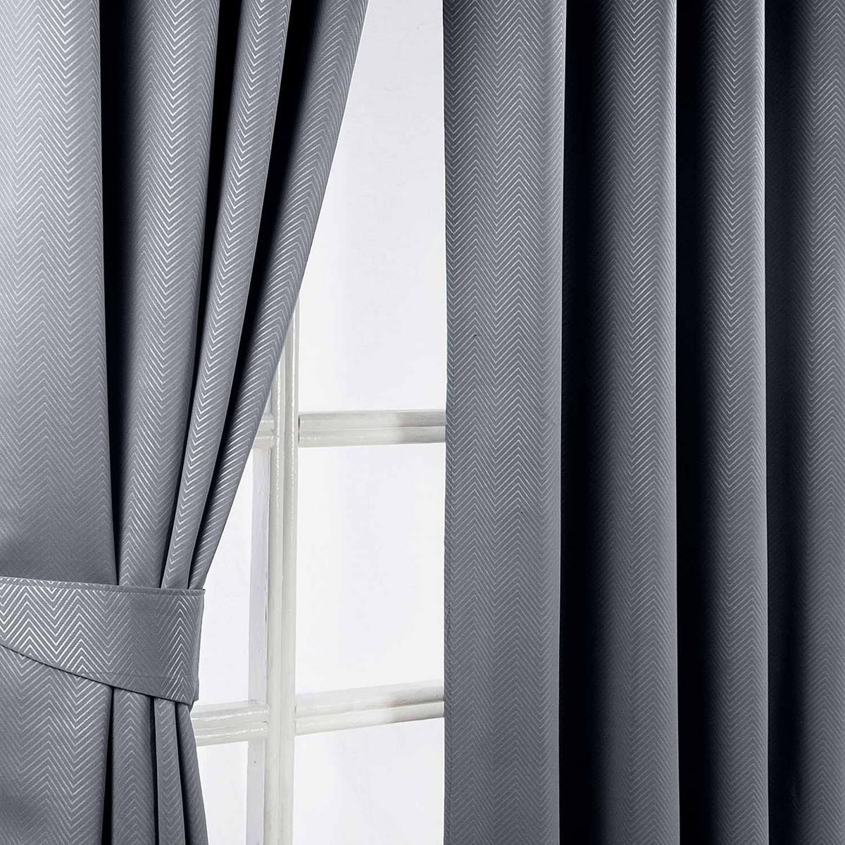 VERDUNKELUNGSVORHÄNGE Fischgrät mit Thermo-Funktion, Ösen 228/228 cm - Dunkelgrau, Textil (228/228cm) - Homescapes