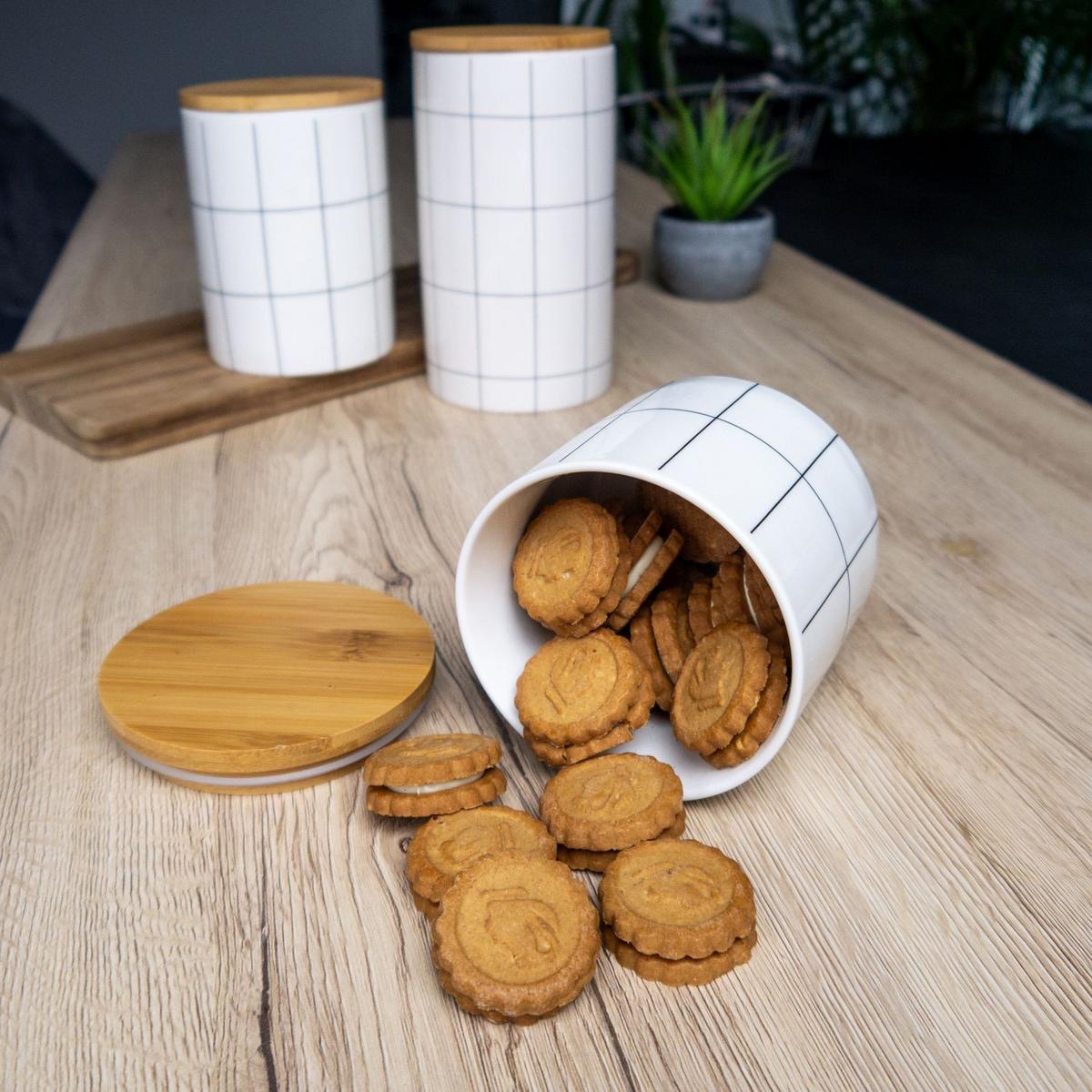 VORRATSDOSE mit Deckel 400 ml - Weiß, Keramik (10/9.5/10cm) - Intirilife