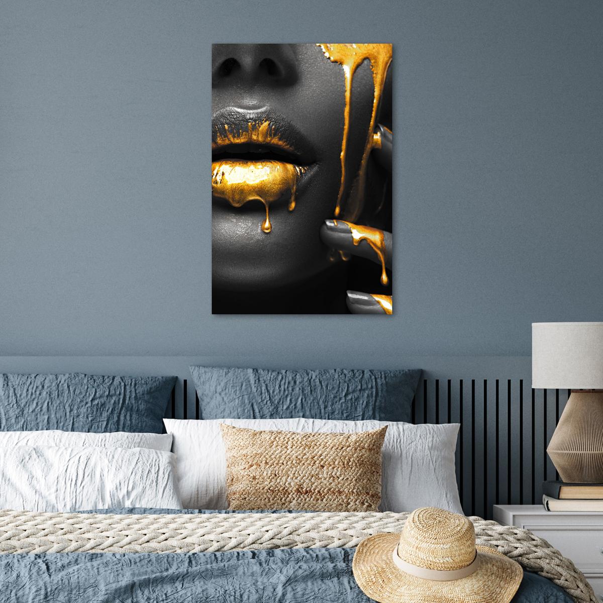 POSTER Frau - Schwarz - Gold - Gesicht - Lippen Wanddeko 40x60 cm - Goldfarben, Papier (40/60/0.1cm) - MuchoWow
