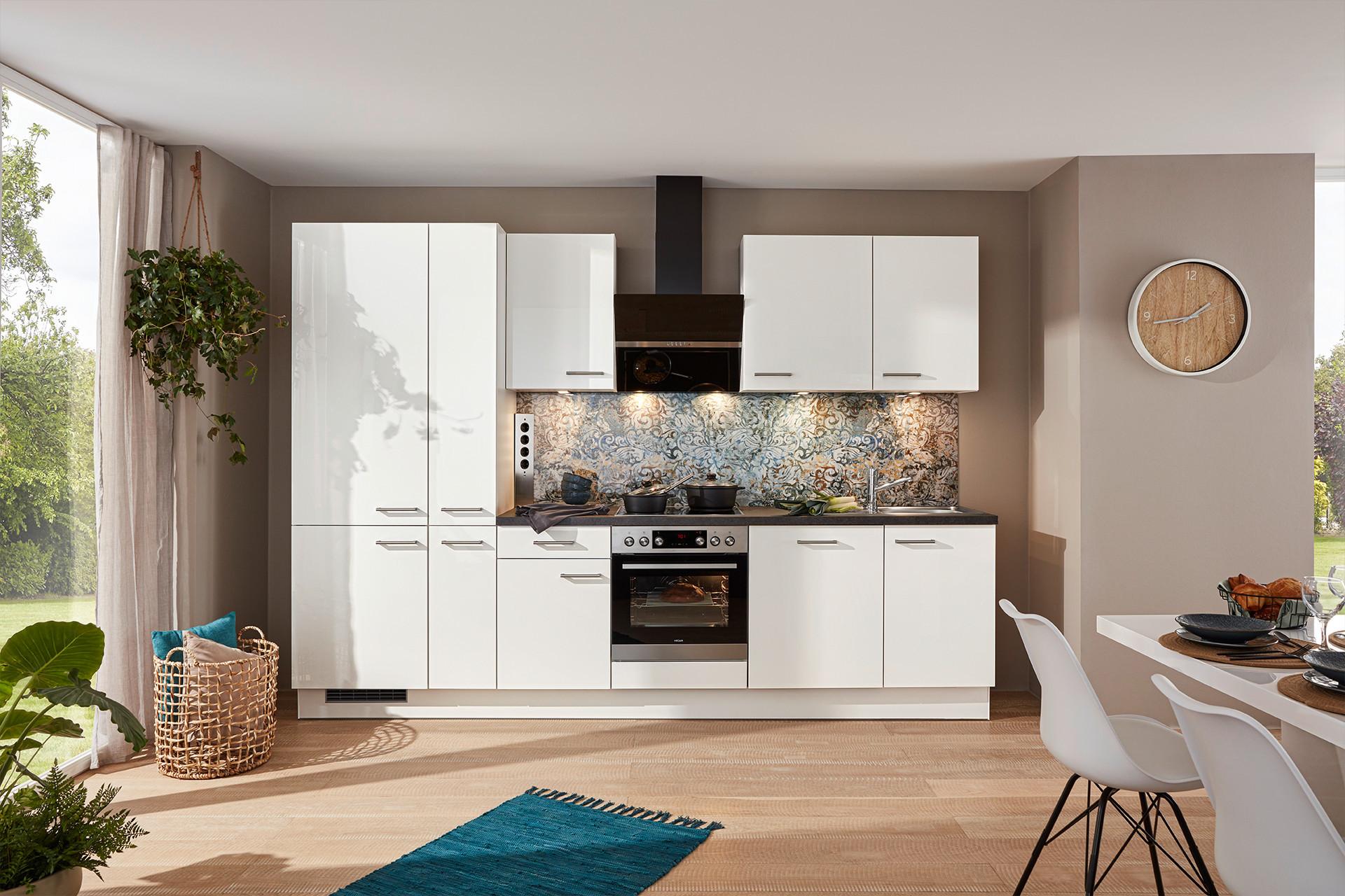 Günstiger Küchenblock in Weiß von mömax – stylisch und schick für Ihr Zuhause.png