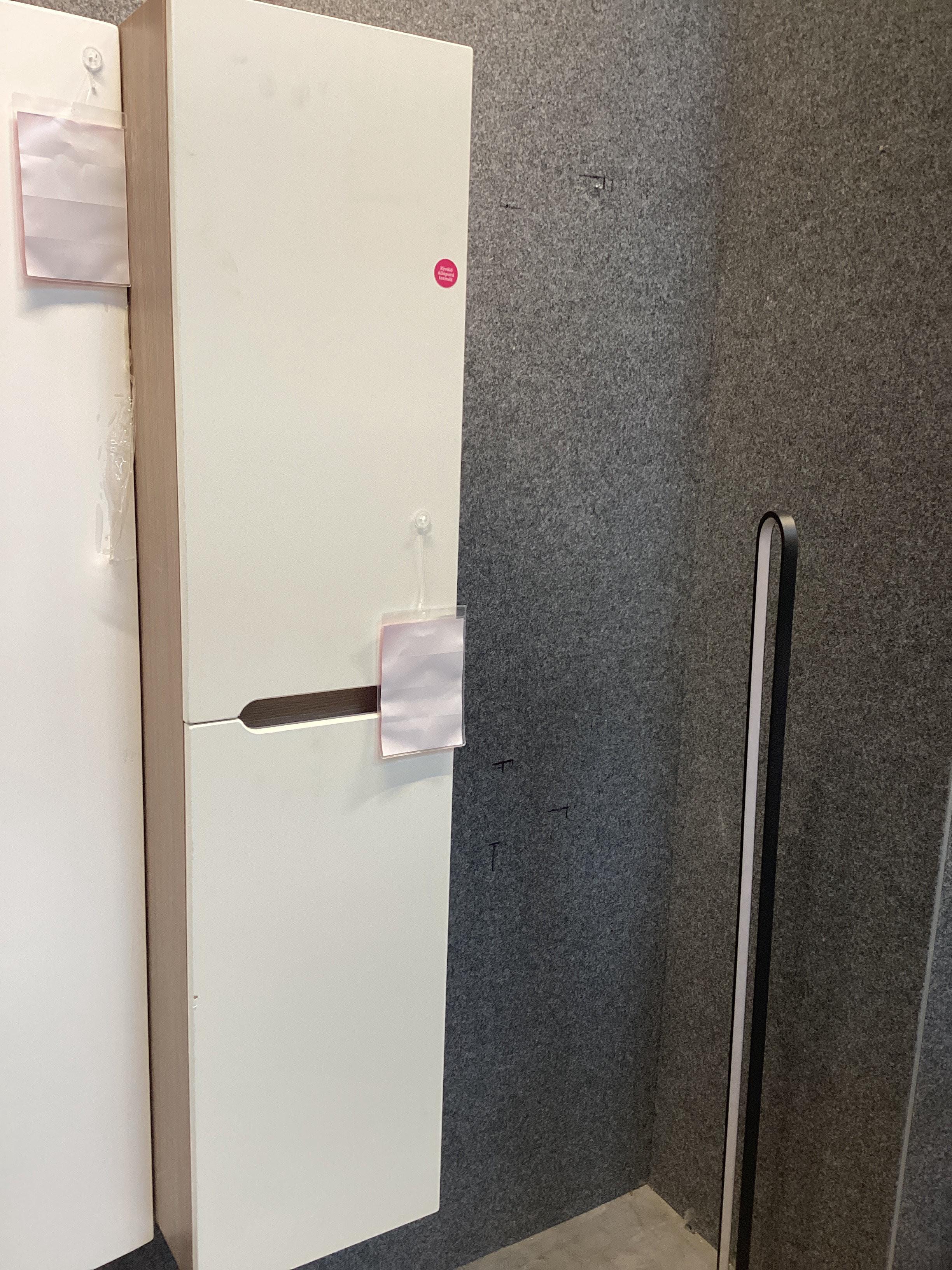 CSEPEL OUTLET FÜRDŐSZOBA IRIS