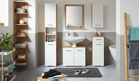 Badezimmer-Serie Santino in Weiß und Eichenfarbenaus mit passendem Badspiegel von mömax.