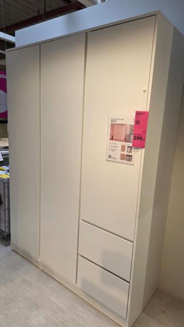 Kleiderschrank Basit