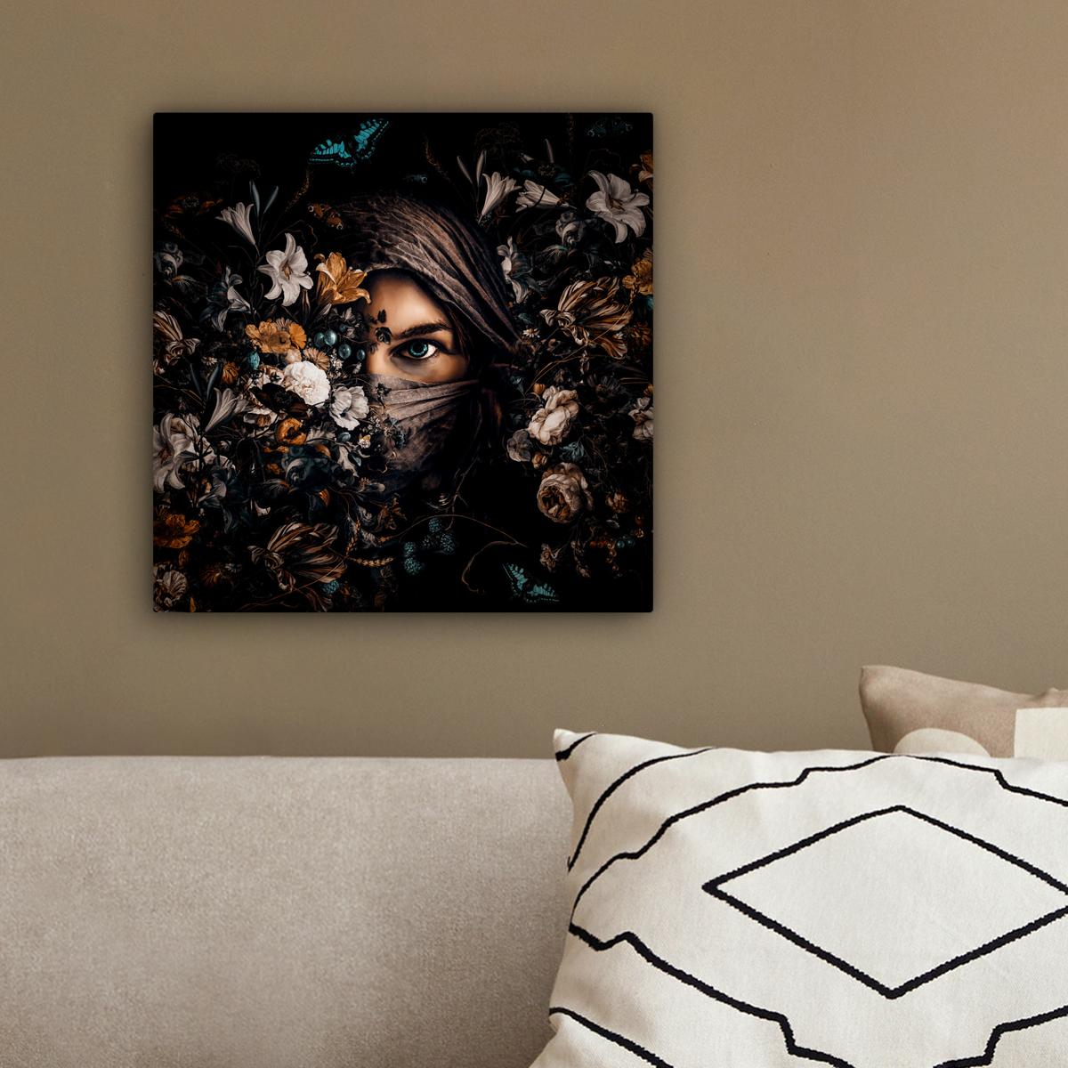 LEINWANDBILD Frau - Luxus - Blumen - Schmetterling - Porträt Deko Wohnzimmer 20x20 cm - Schwarz, Textil (20/20cm) - MuchoWow