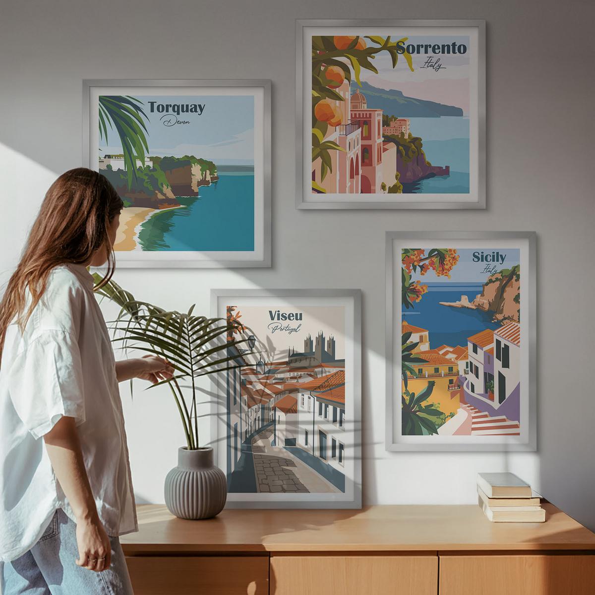 BILDER SET 4er Set - 50x50 cm & 40x60 cm Silberner Rahmen - Retro-Illustrationen von Weltstädten - Silberfarben, Kunststoff (50/50cm) - TULUP