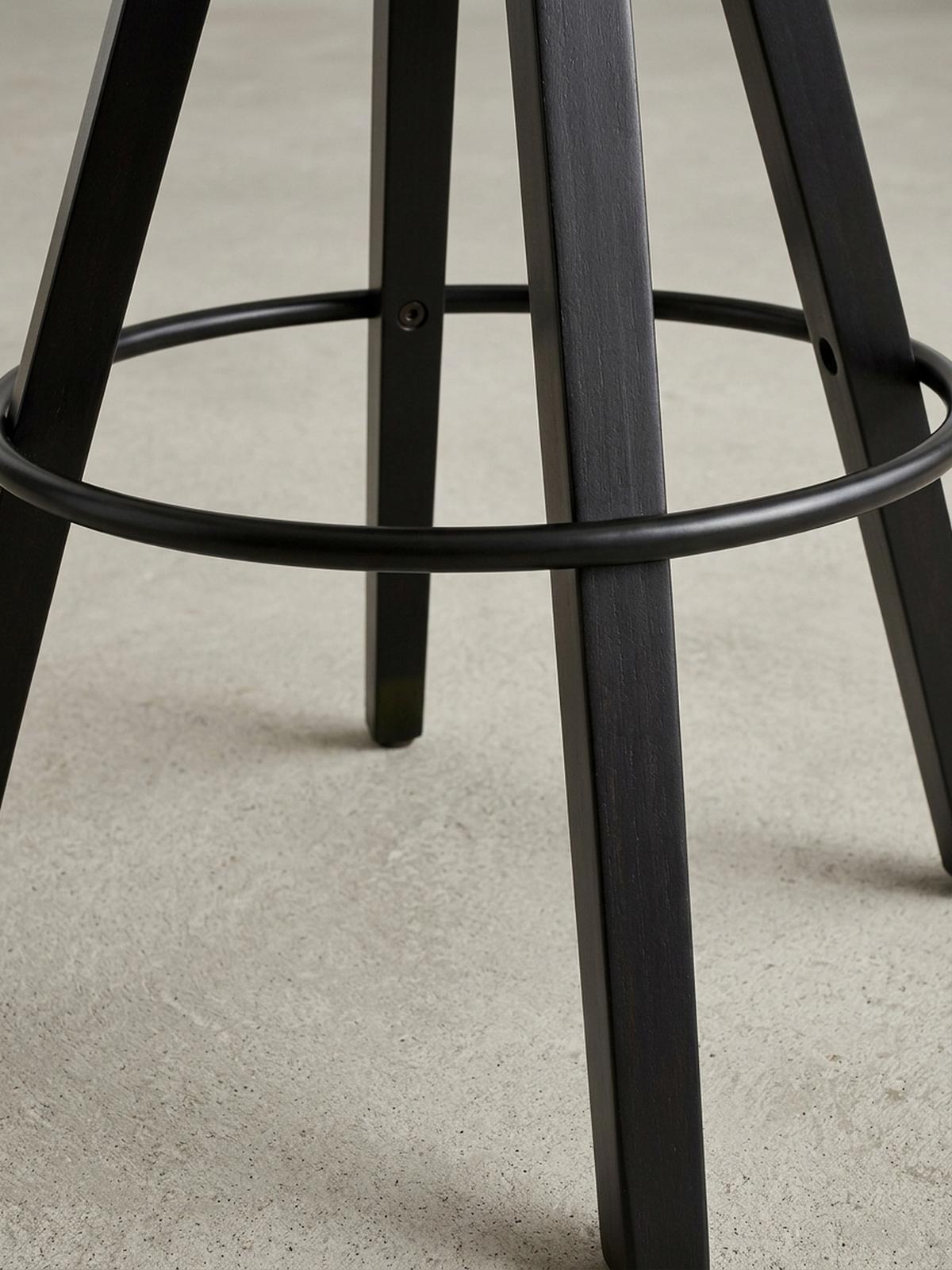 BARHOCKER – Skandinavisch, Kunstleder, Rückenlehne, X-Beine mit Metallring - Schwarz, Holz/Kunststoff (49/113/53cm) - KADIMA DESIGN