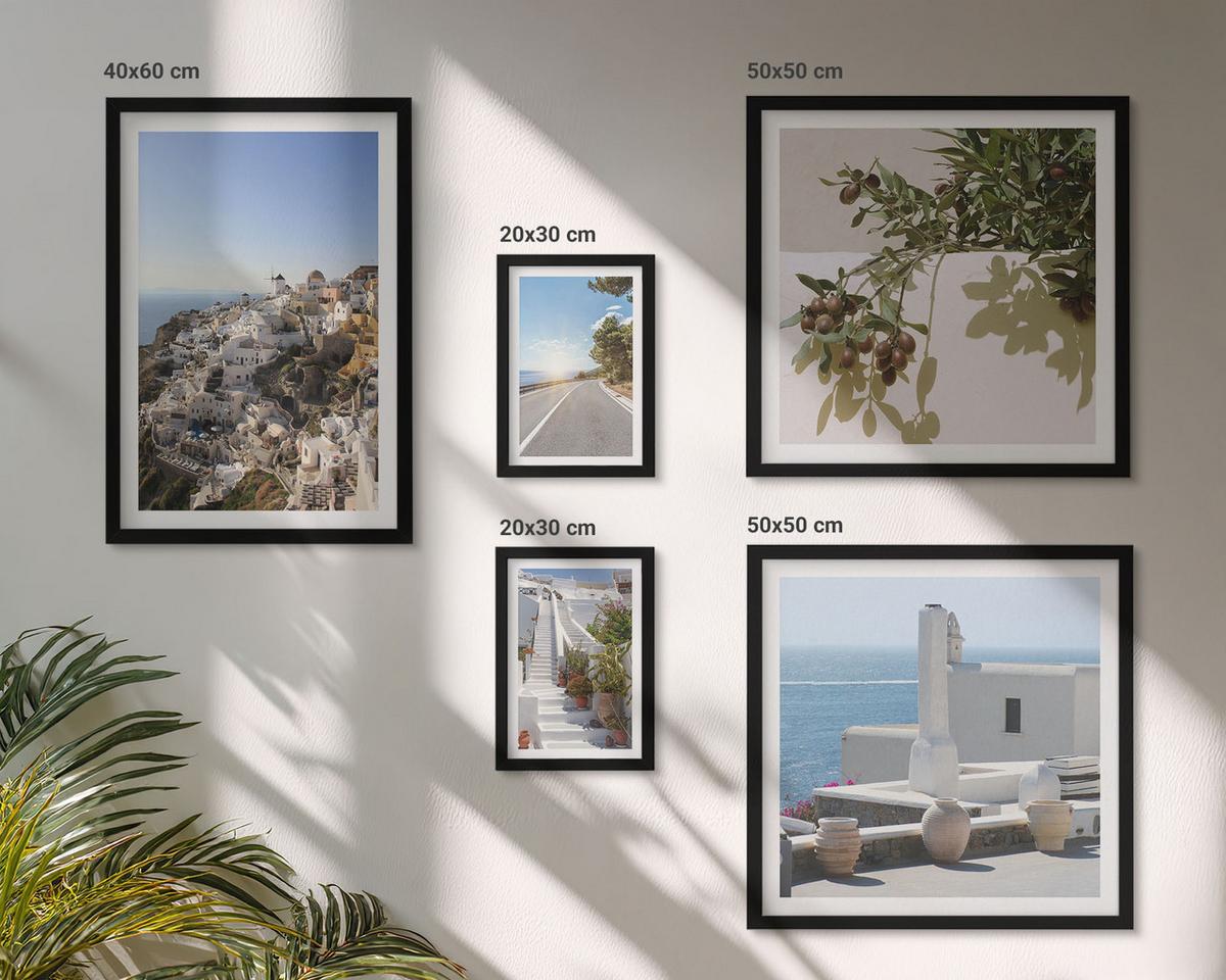 BILDER SET 5er Set - 50x50 cm & 20x30 cm & 40x60 cm Schwarzer Rahmen - Weiße Treppe mit Blick auf Santorini - Schwarz, Kunststoff (40/60cm) - TULUP