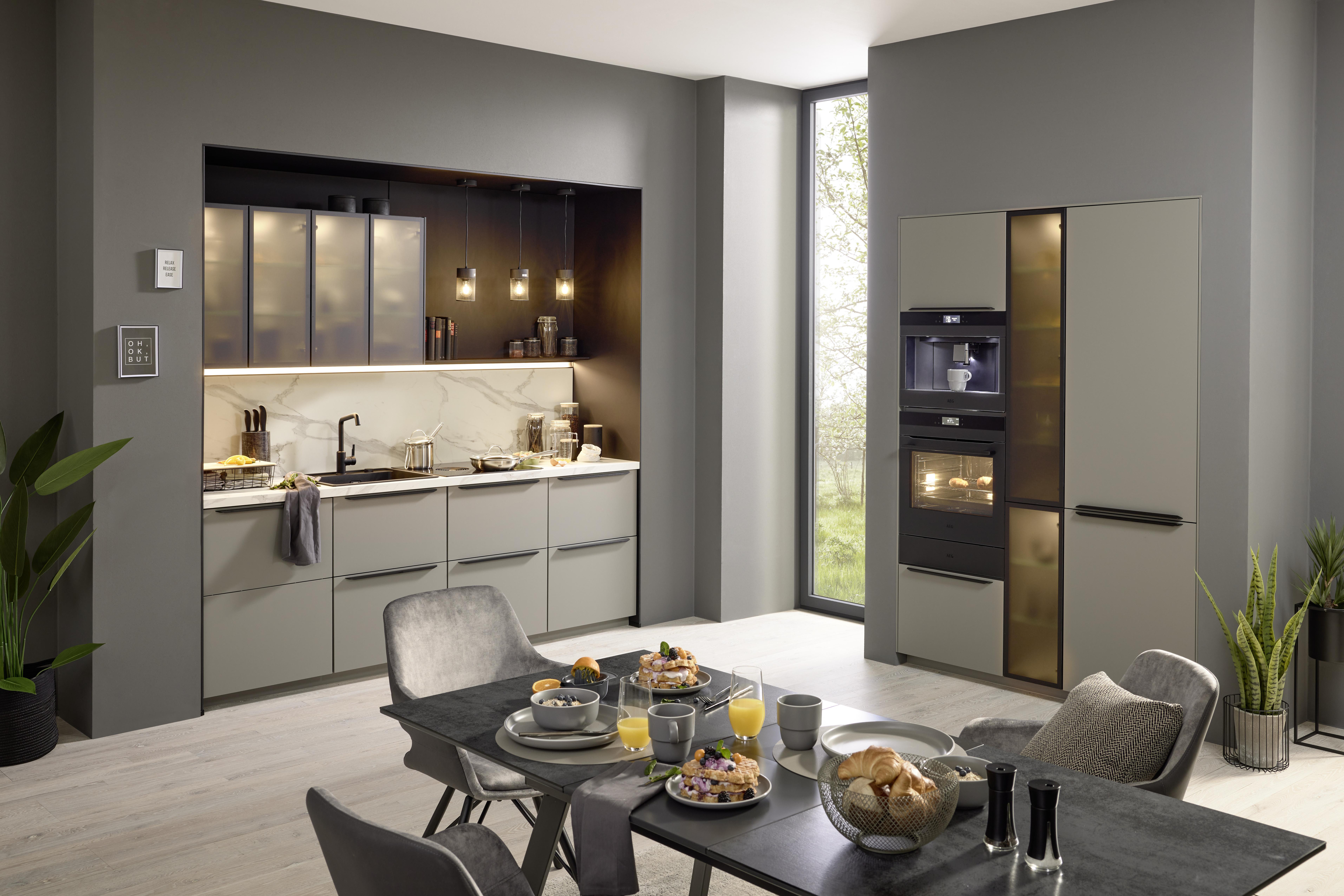 EINBAUKÜCHE EASYTOUCH - Nobilia