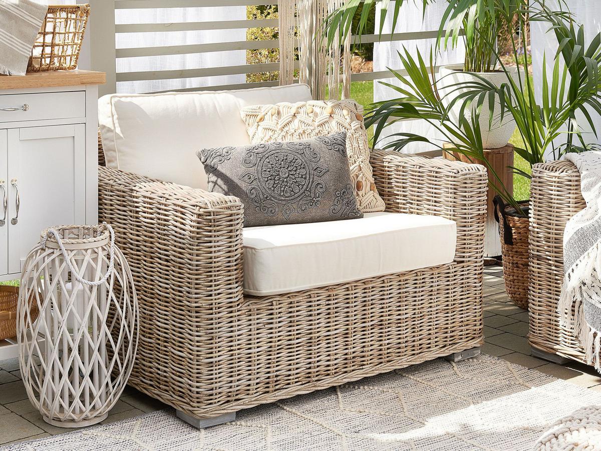 GARTENSESSEL Rattan natürlich Auflagen cremeweiß Ardea - Creme/Naturfarben, Naturmaterialien (112/70/90cm) - Beliani
