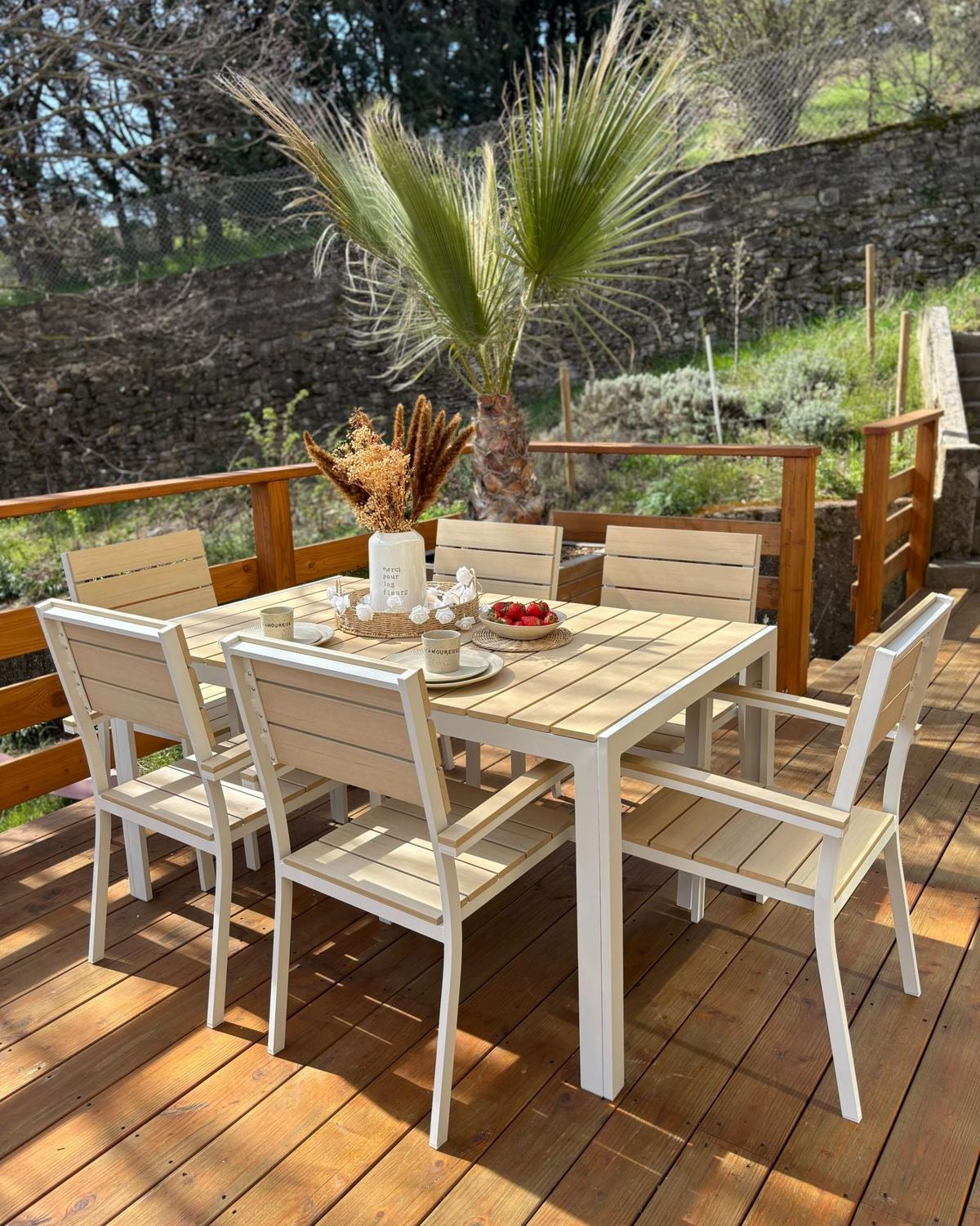 GARTENMÖBEL-SET 6-Sitzer Kunstholz beige/weiß Como - Beige/Weiß, Kunststoff - Beliani