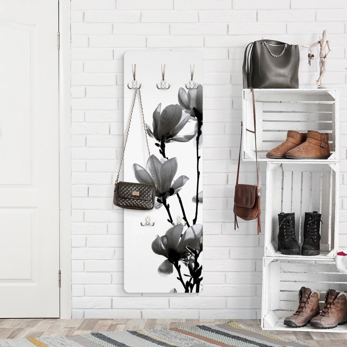 WANDGARDEROBE - Frühlingsbote Magnolie Schwarz, Weiß 34/105 cm - Schwarz, Holzwerkstoff (34/105/1.6cm) - Bilderwelten