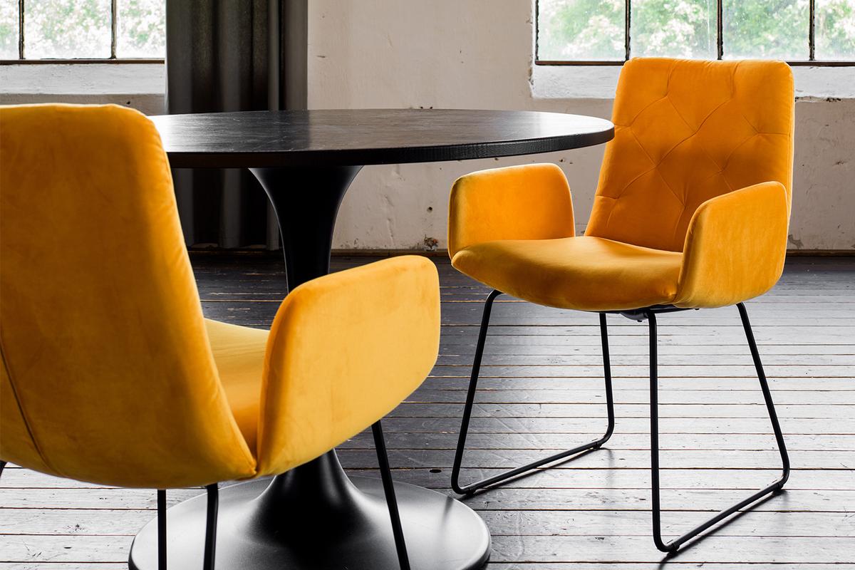 ESSZIMMERSTUHL NEW CHARME Gelb Velvet (1er-Set) - Currygelb/Gelb, Textil (59/87/66cm) - KAWOLA