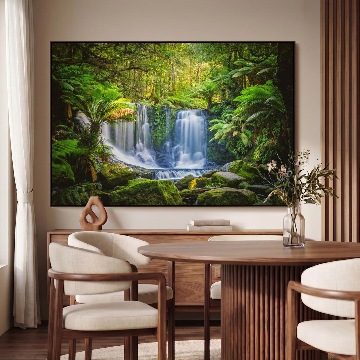 LEINWAND Bilder mit Rahmen - Dschungel - Wasserfall - Australien - Pflanzen - Natur - 140x90 - Dunkelgrün, Textil (140/90cm) - MuchoWow