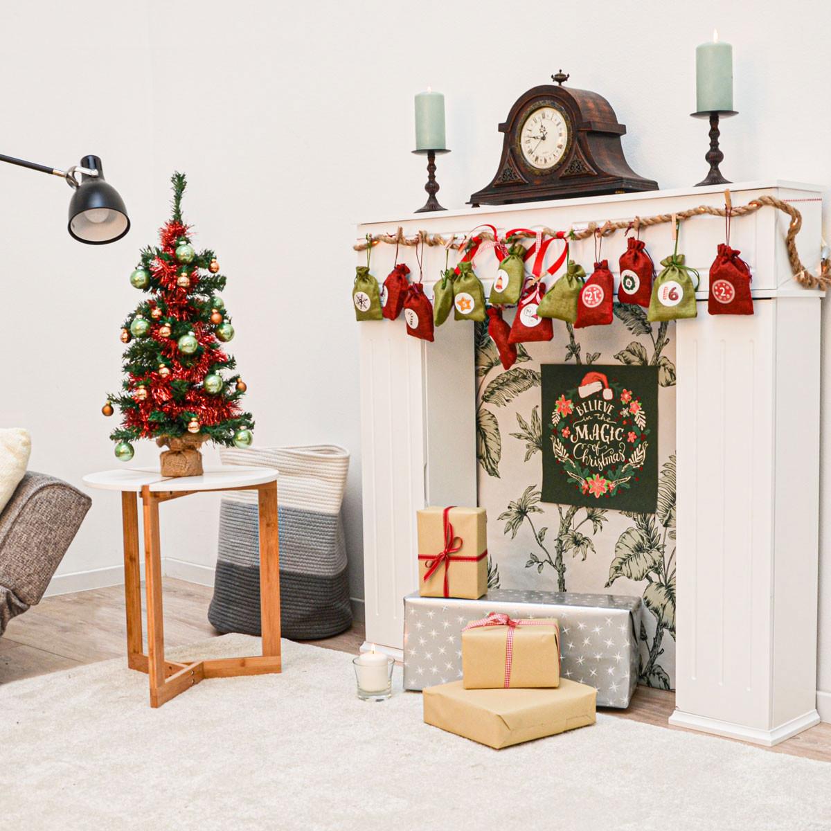 ADVENTSKALENDER zum Selbstbefüllen, 24 Geschenk-Säckchen Rot - Rot, Kunststoff (9.5/3/13cm) - Dunedesign