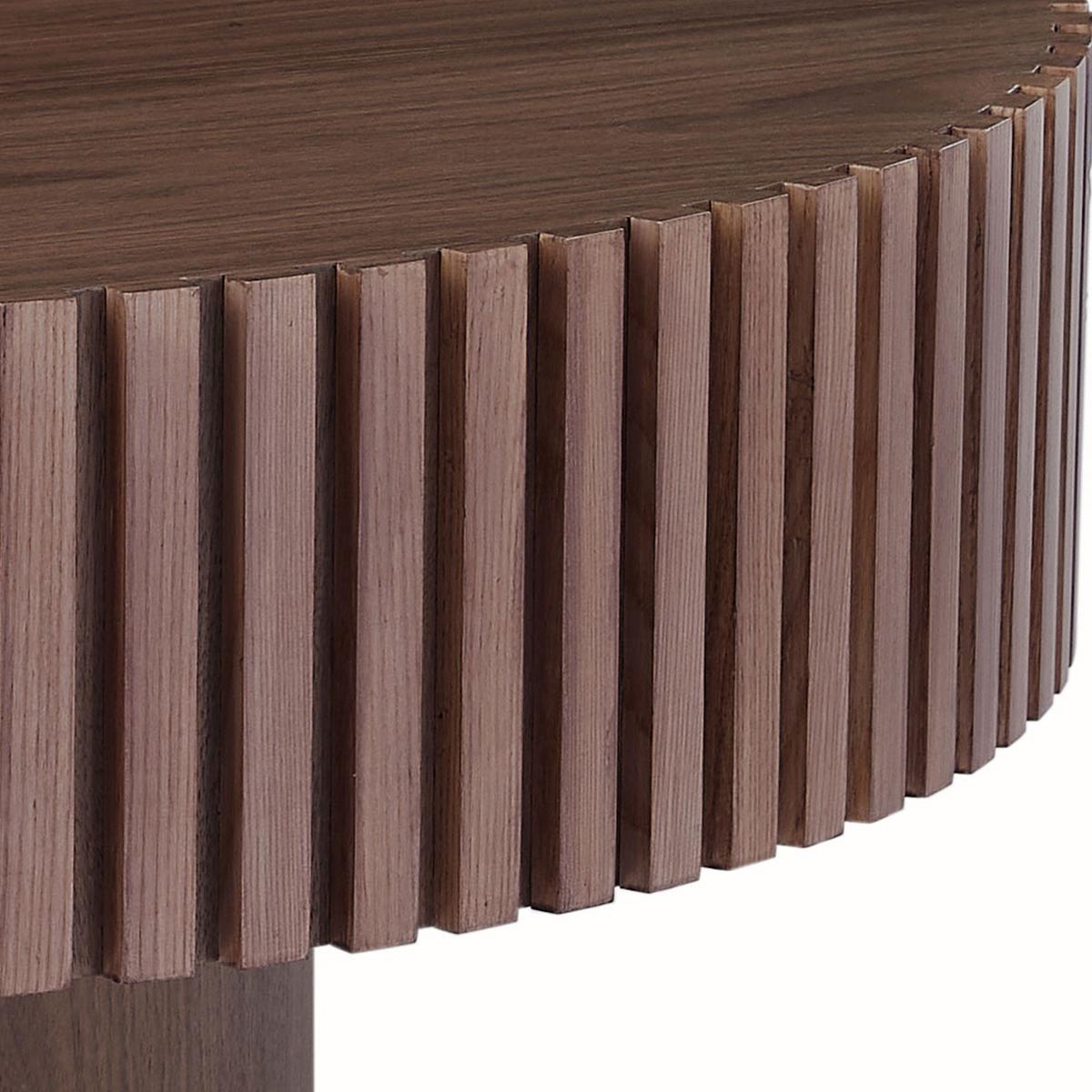 COUCHTISCH Rund in Walnuss-Optik Ø 80 cm mit handgefertigtem Rillen-Design - Walnussfarben, Holzwerkstoff (80/80/35cm) - Urban Meuble