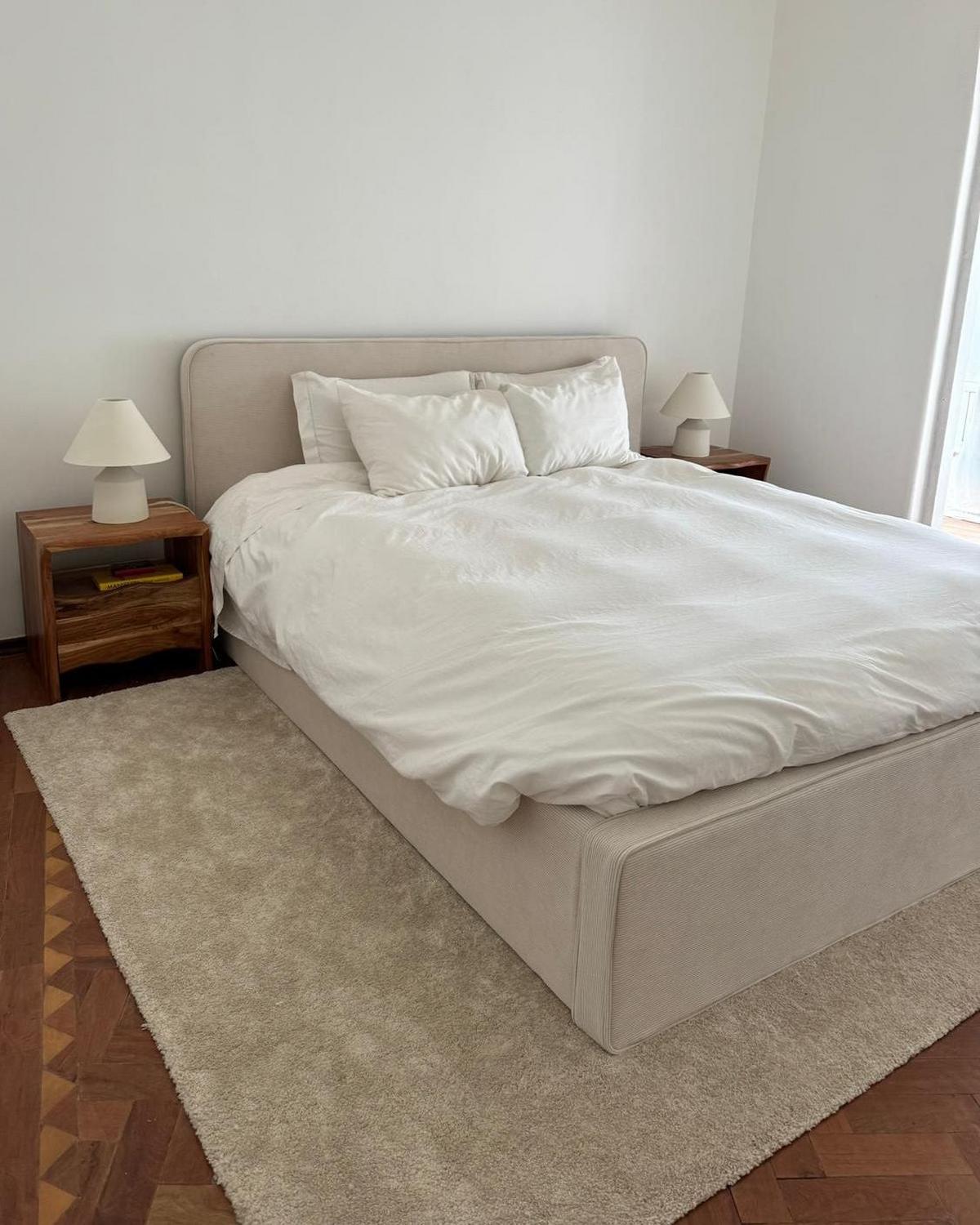 BETT mit Lattenrost 180/200 cm Hellbeige Valognes - Beige/Schwarz, Textil (180/200cm) - Beliani