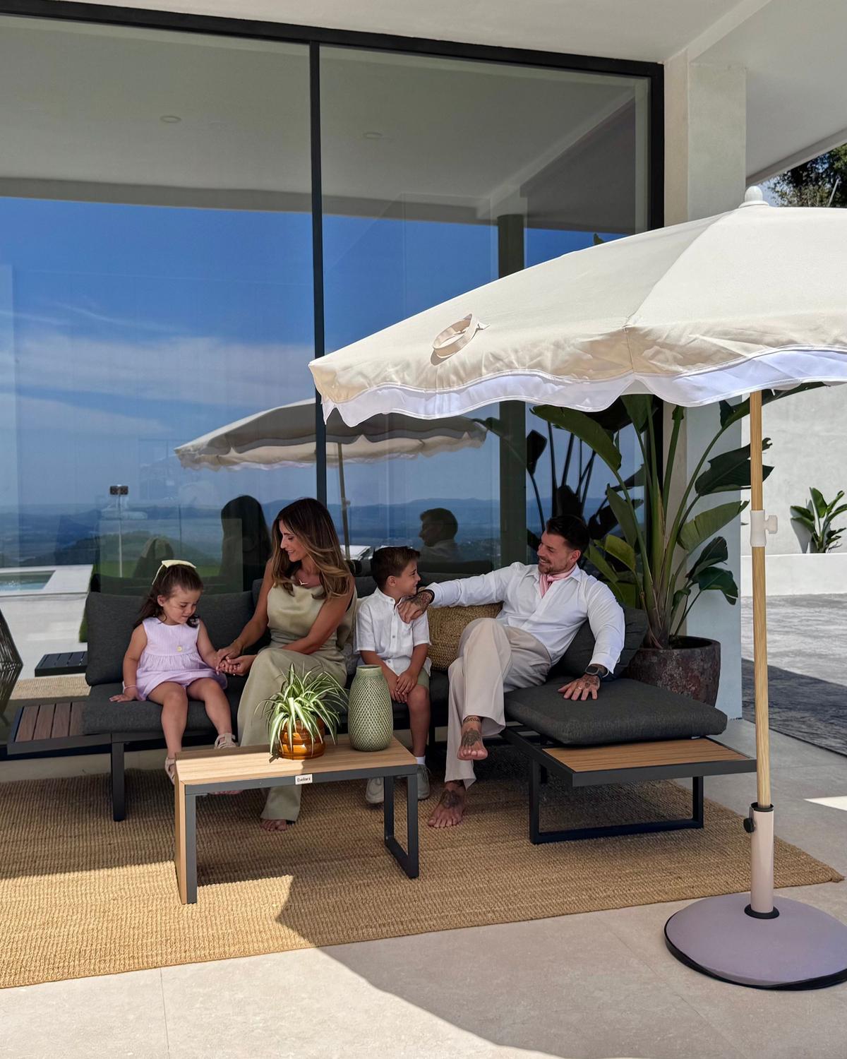 GARTEN-ECKSOFA mit Tisch 4-Sitzer linksseitig Hellbraun/Grau Pienza - Hellbraun/Schwarz, Kunststoff - Beliani