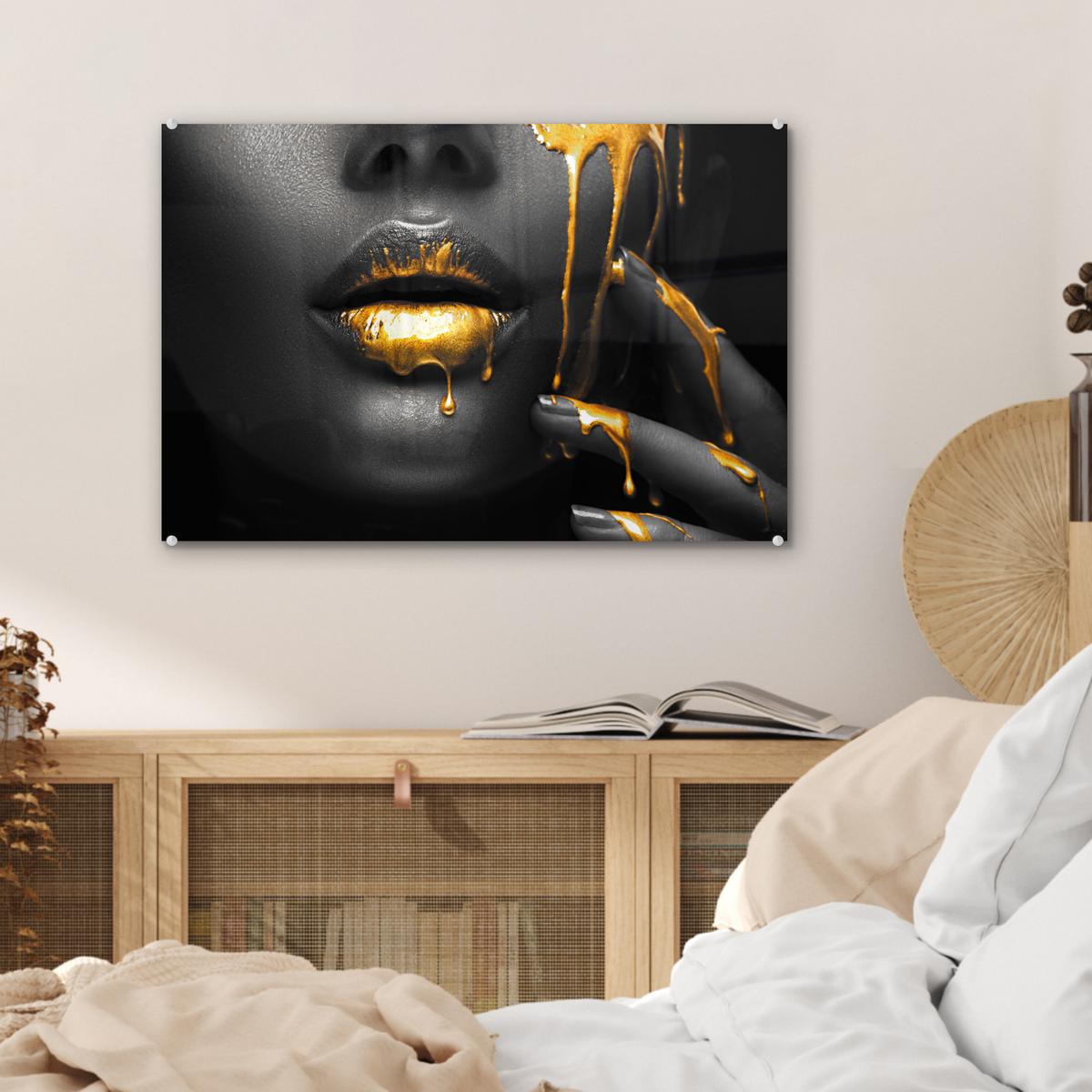 ACRYLGLASBILD Frau - Schwarz - Gold - Gesicht - Lippen Wanddeko 60x40 cm - Goldfarben, Glas (60/40cm) - MuchoWow