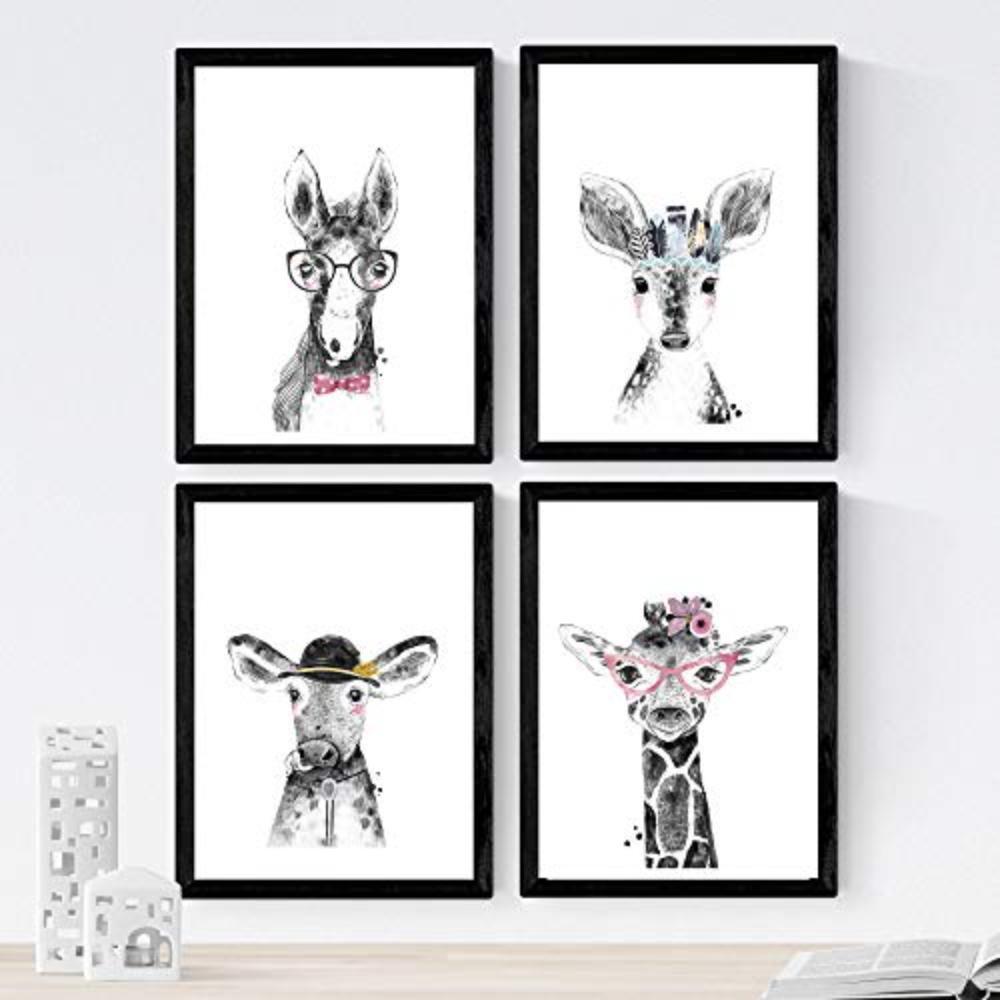 POSTER Set mit 4 Kindern Tieren mit Gläsern und Federn A4 Schwarzer Rahmen - Schwarz, Papier (29.7/3cm) - Nacnic
