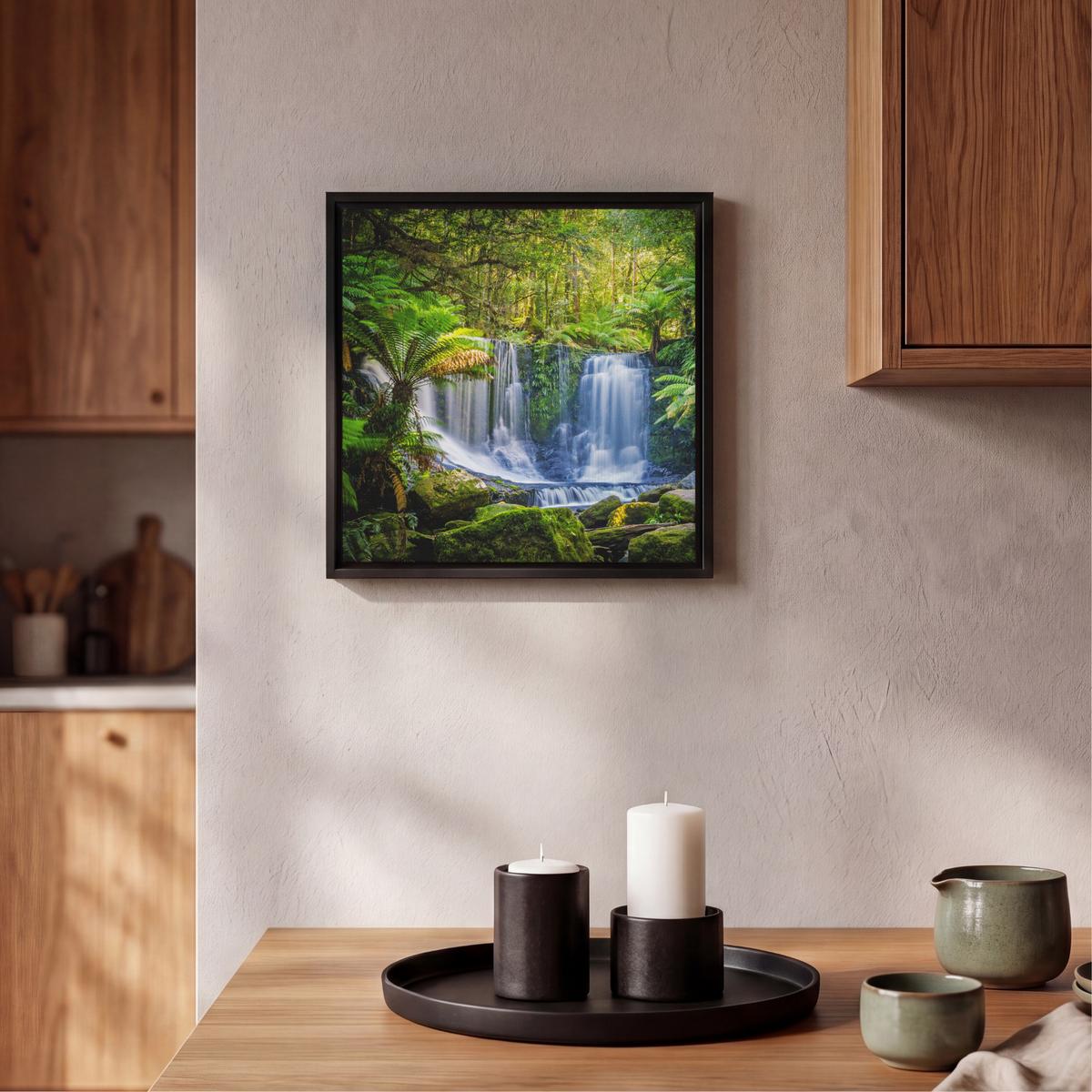 LEINWAND Bilder mit Rahmen - Dschungel - Wasserfall - Australien - Pflanzen - Natur - 20x20 - Dunkelgrün, Textil (20/20cm) - MuchoWow